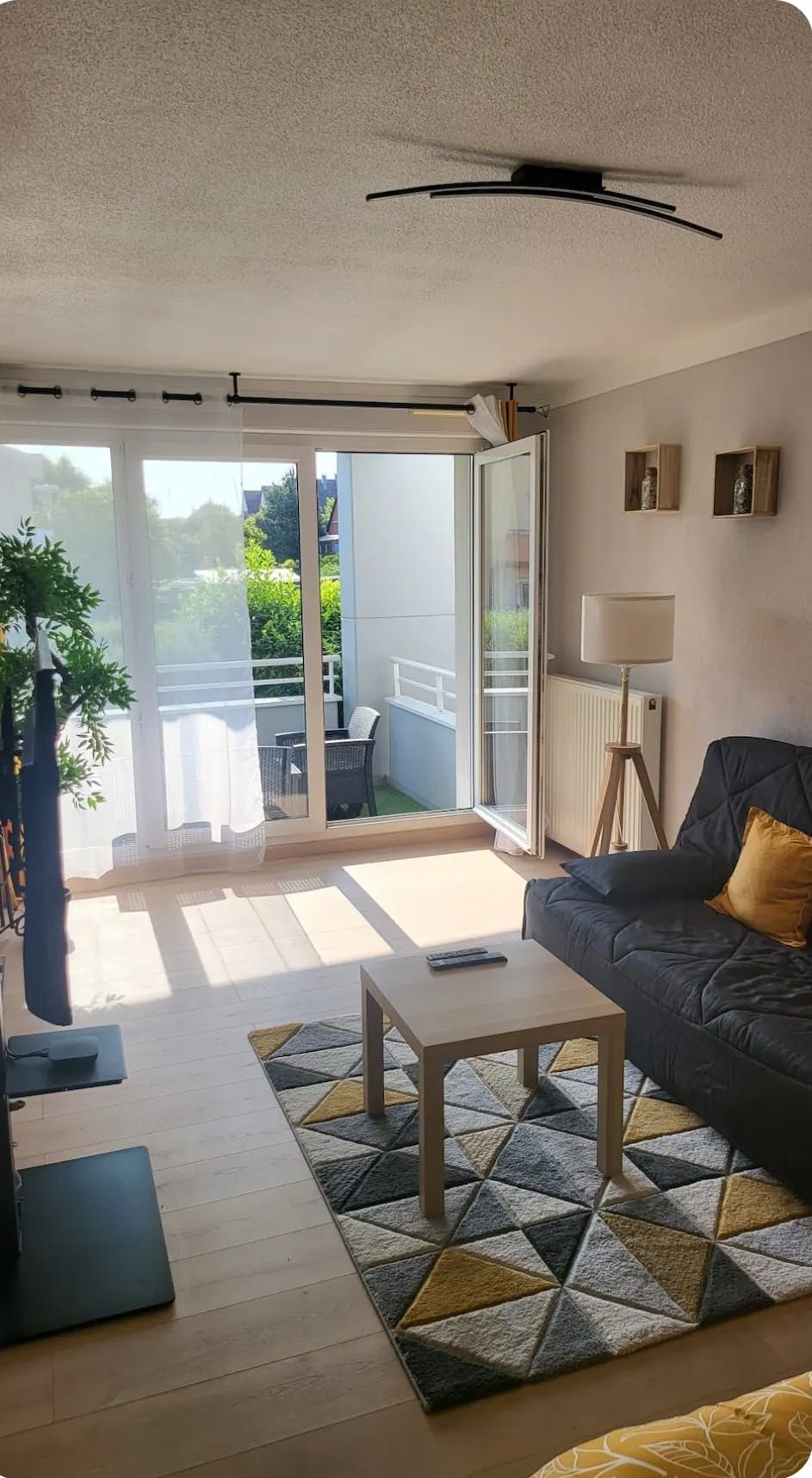 单间公寓 正在以 €850 的月租出租，其位于 Morschwiller-le-Bas, Rue Hofer