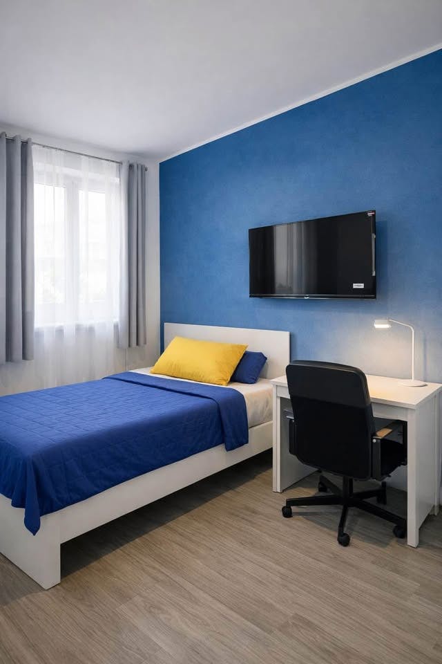 Private room for rent for €590 per month in Turin, Via Luigi Capriolo