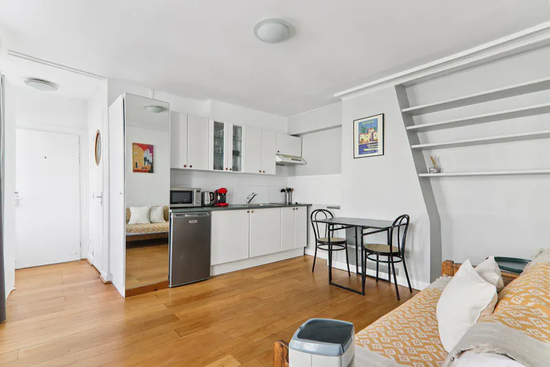 1-Bedroom Apartment in Rue de Charenton, Paris (1702470) ROOM 1