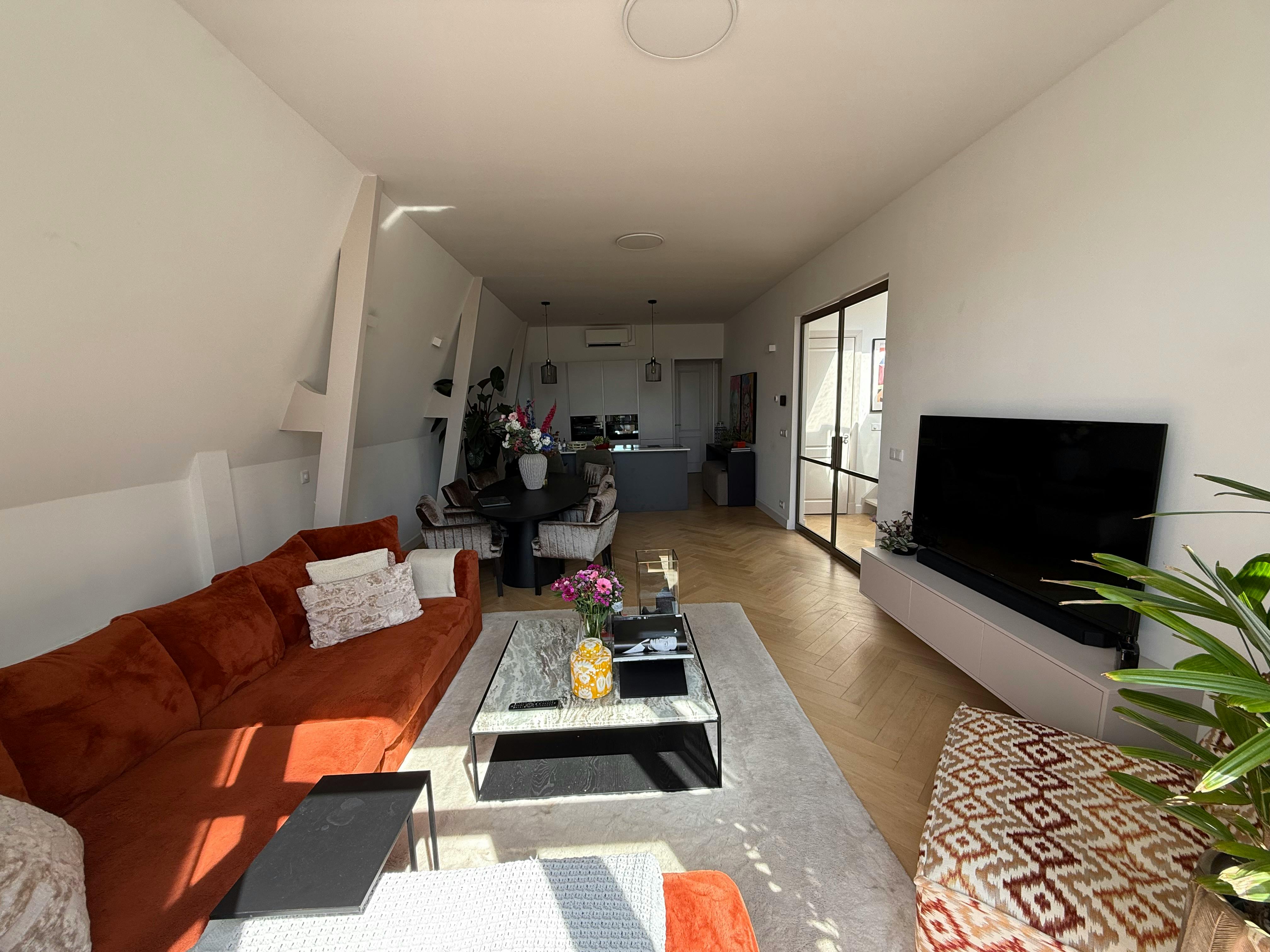 Private room for rent for €1,350 per month in Rotterdam, Schiekade