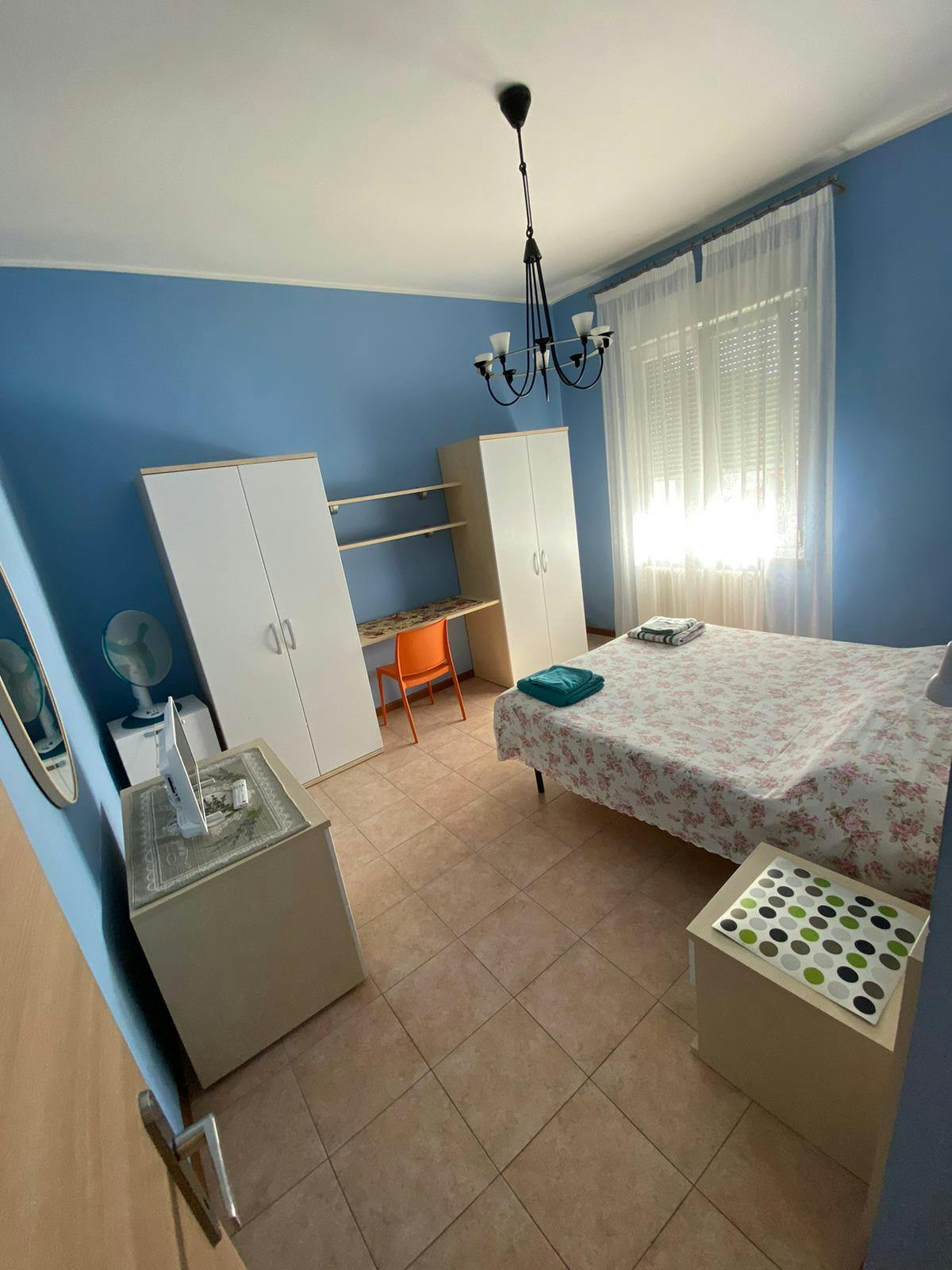 Private room for rent for €900 per month in Parma, Via Rolando dei Capelluti