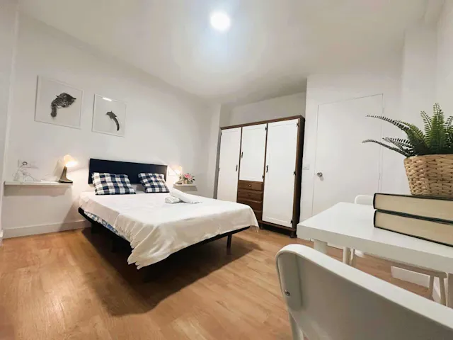 Private room in Calle de Gil de Andrade, Alcalá de Henares (1702735) room image 1