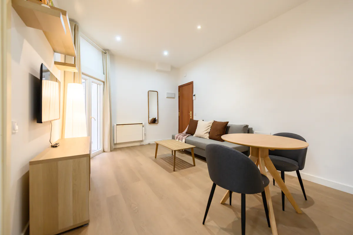 1-Bedroom Apartment in Calle de San Germán, Madrid (1702738) ROOM