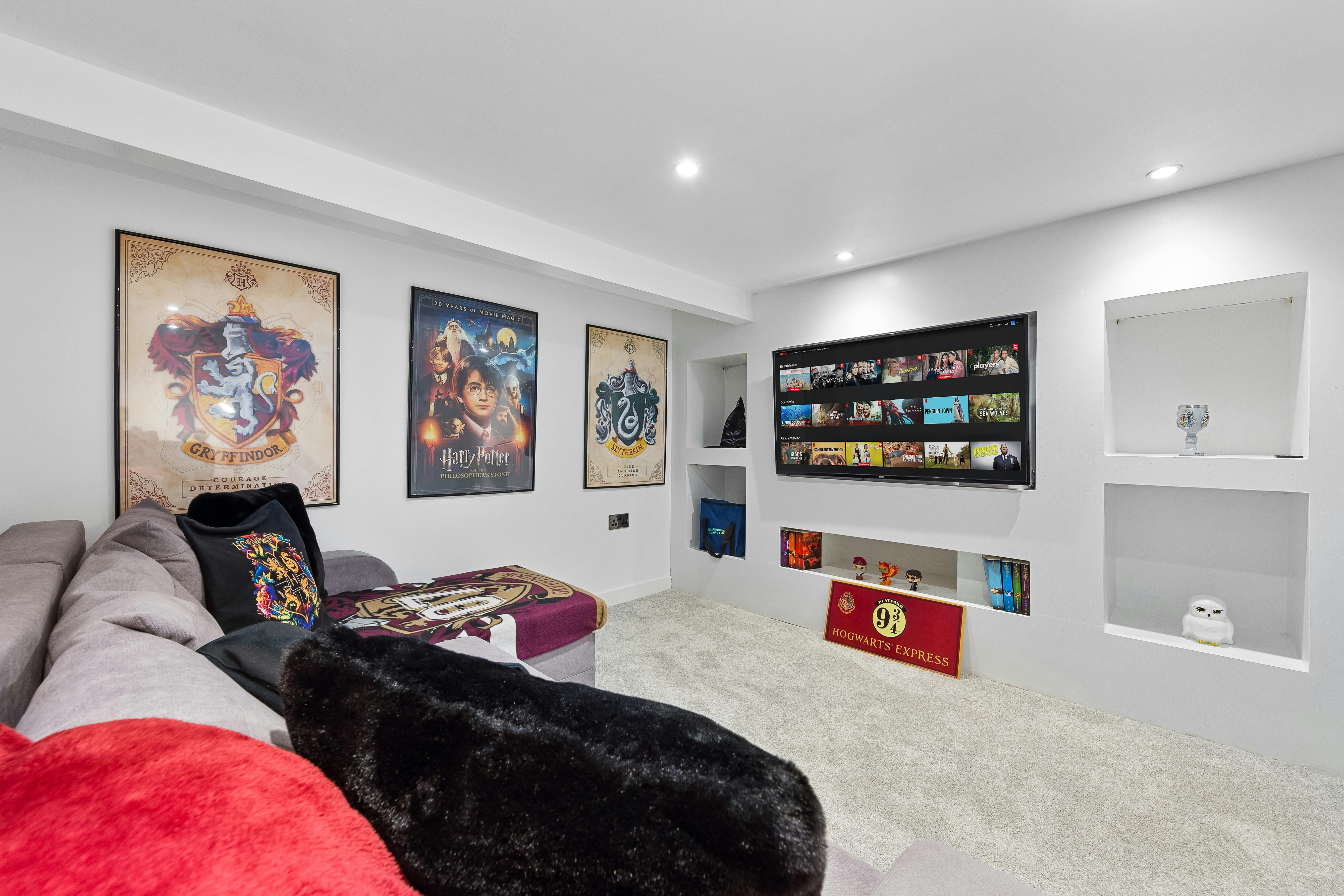 Haus zu mieten für 3.700 £ pro Monat in Watford, Watford Field Road