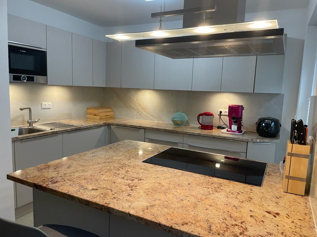 Apartment for rent for €2,000 per month in Ludwigsburg, Schlossstraße