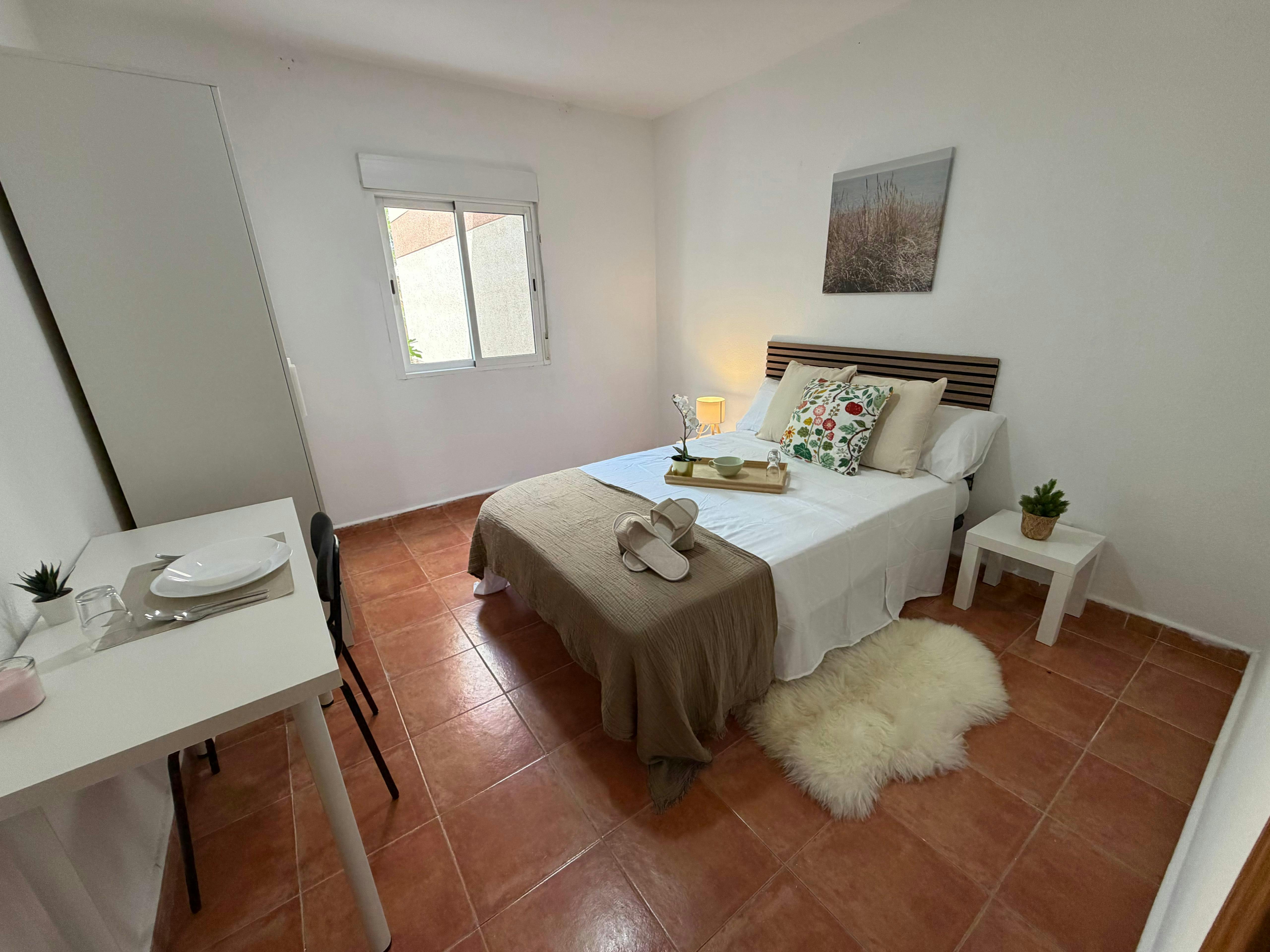 WG-Zimmer zu mieten für 460 € pro Monat in Parla, Calle Fuenlabrada