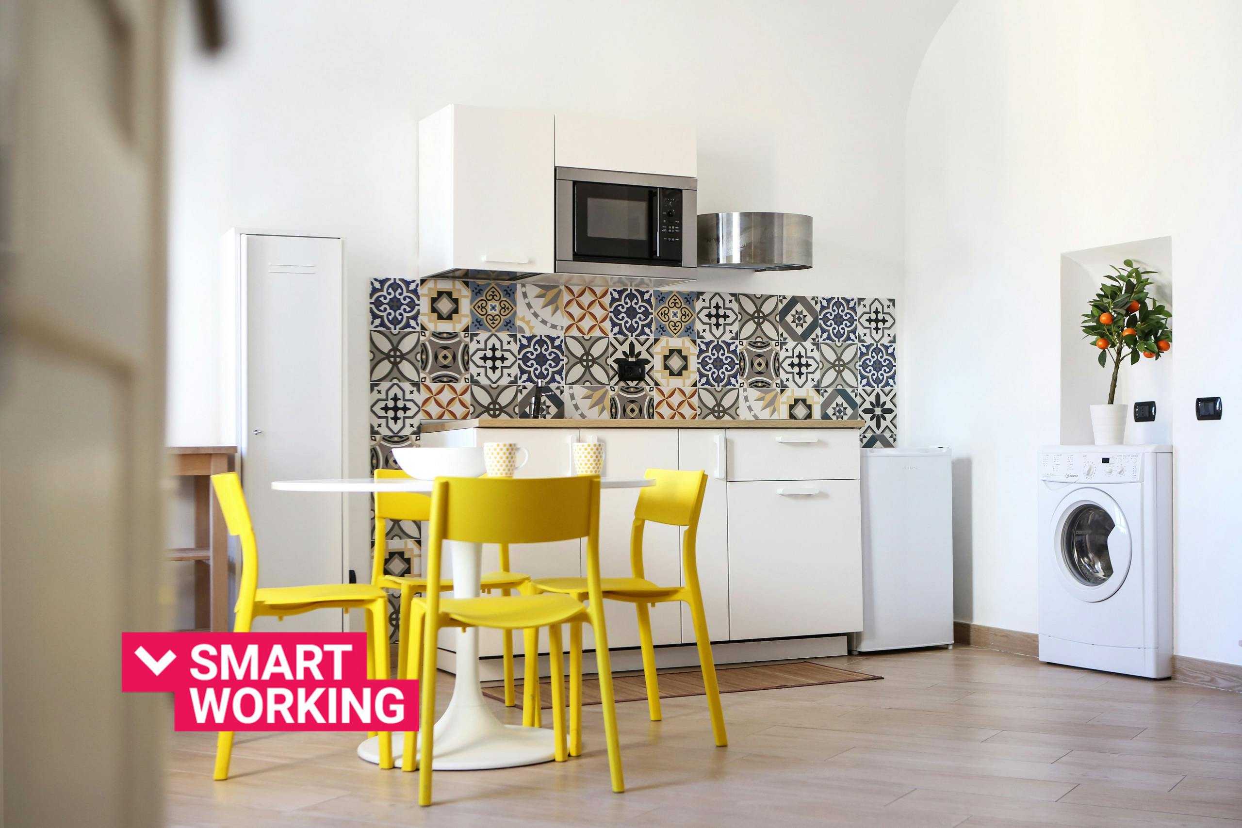 Квартира за оренду для 9 999 EUR на місяць у Naples, Vico Pedamentina a San Martino