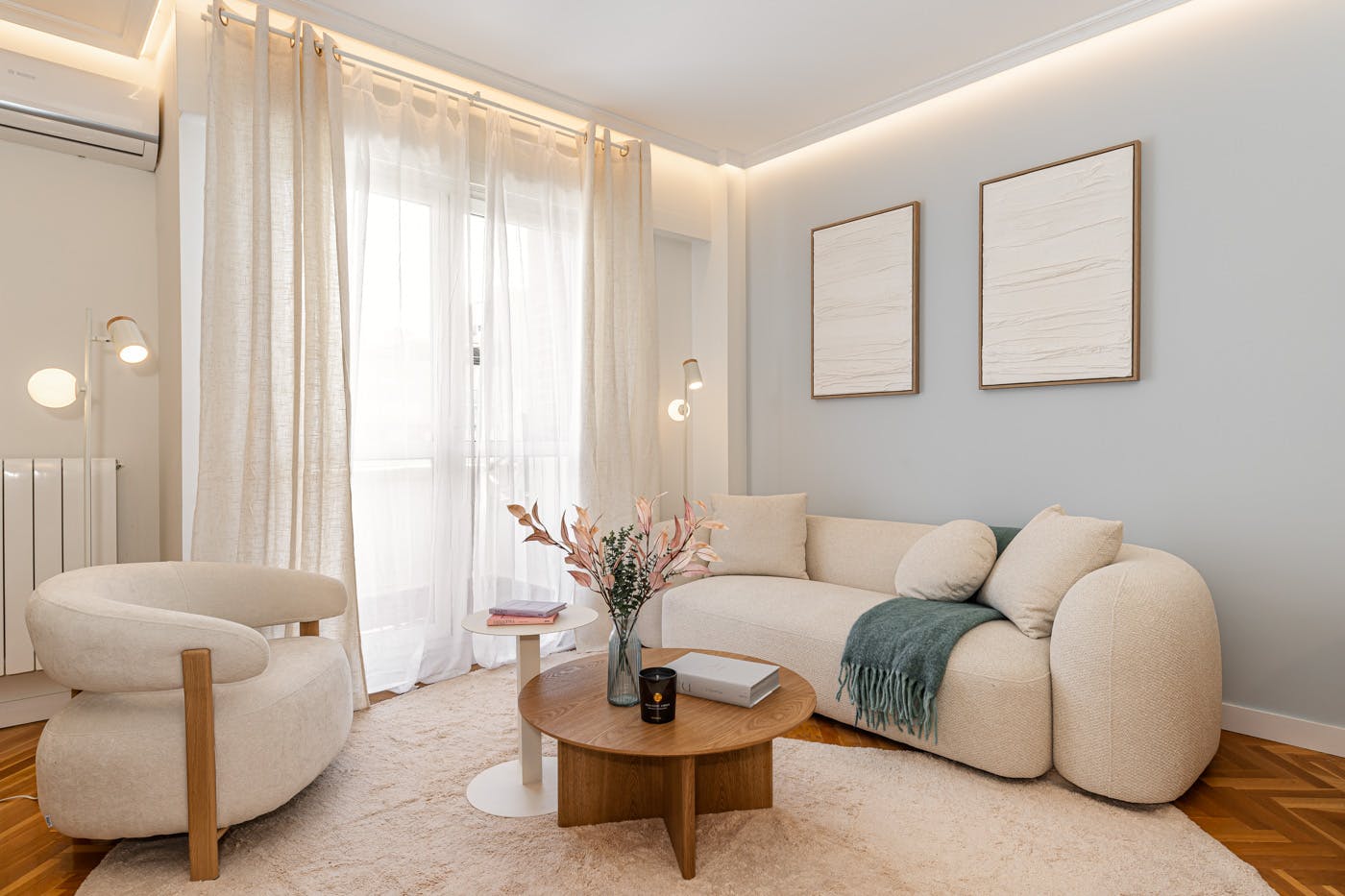 2-Bedroom Building in Avenida del Talgo, Madrid (1702978) ROOM