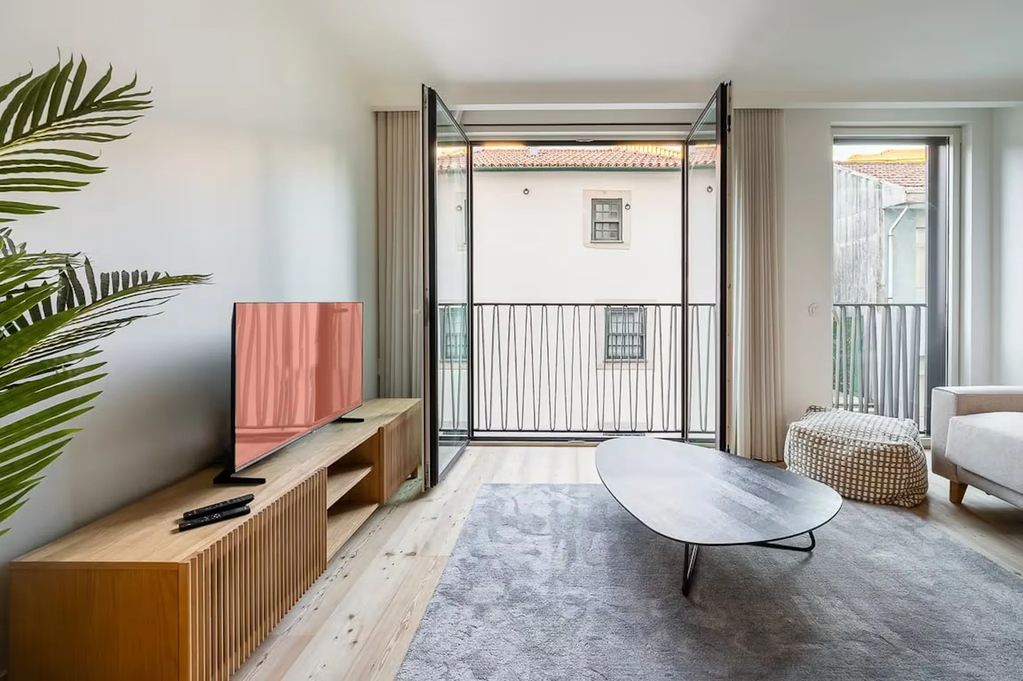 Travessa do Bonjardim, Porto preview