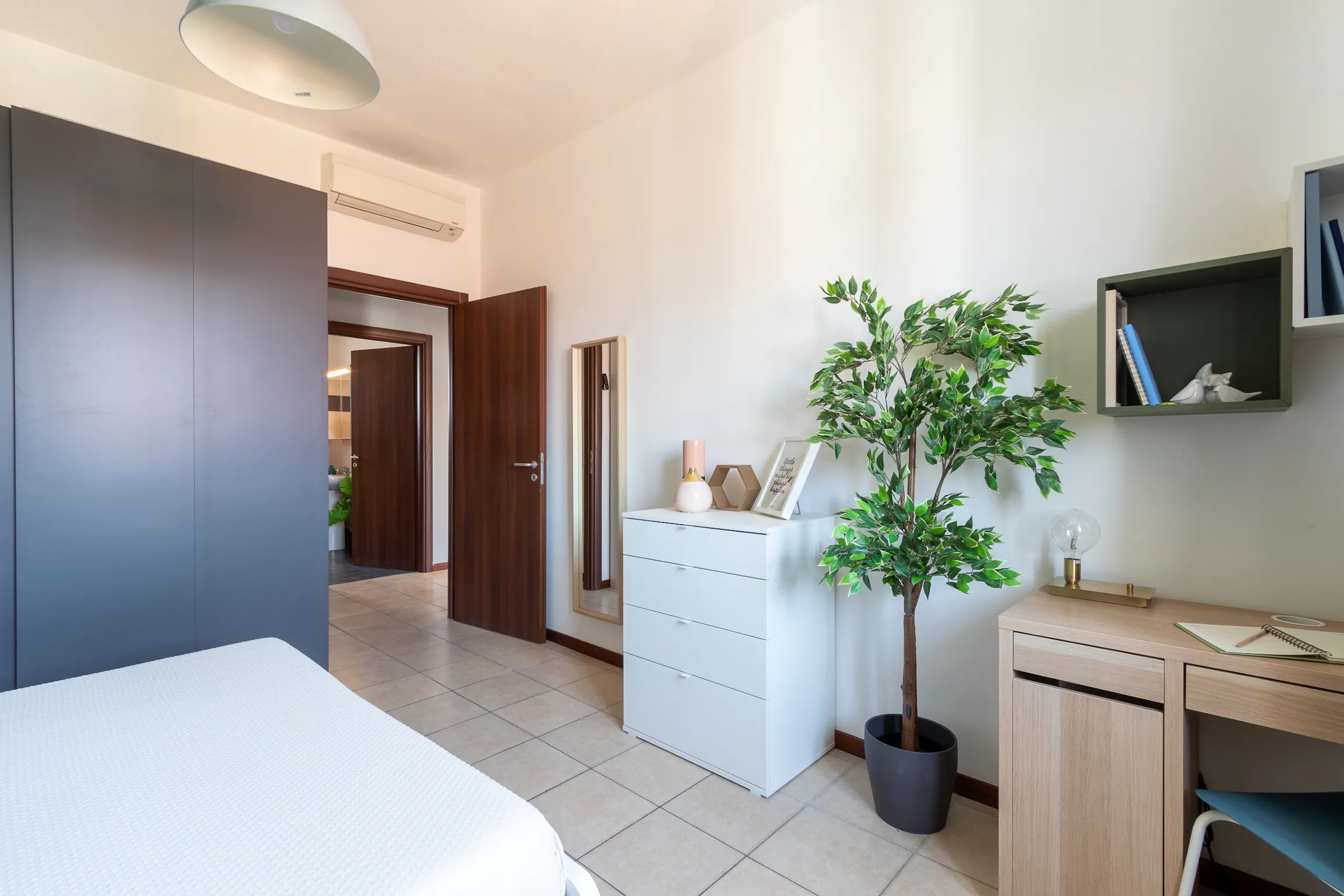 Private room in Via Tommaso Gulli, Milan (1703108) ROOM 3