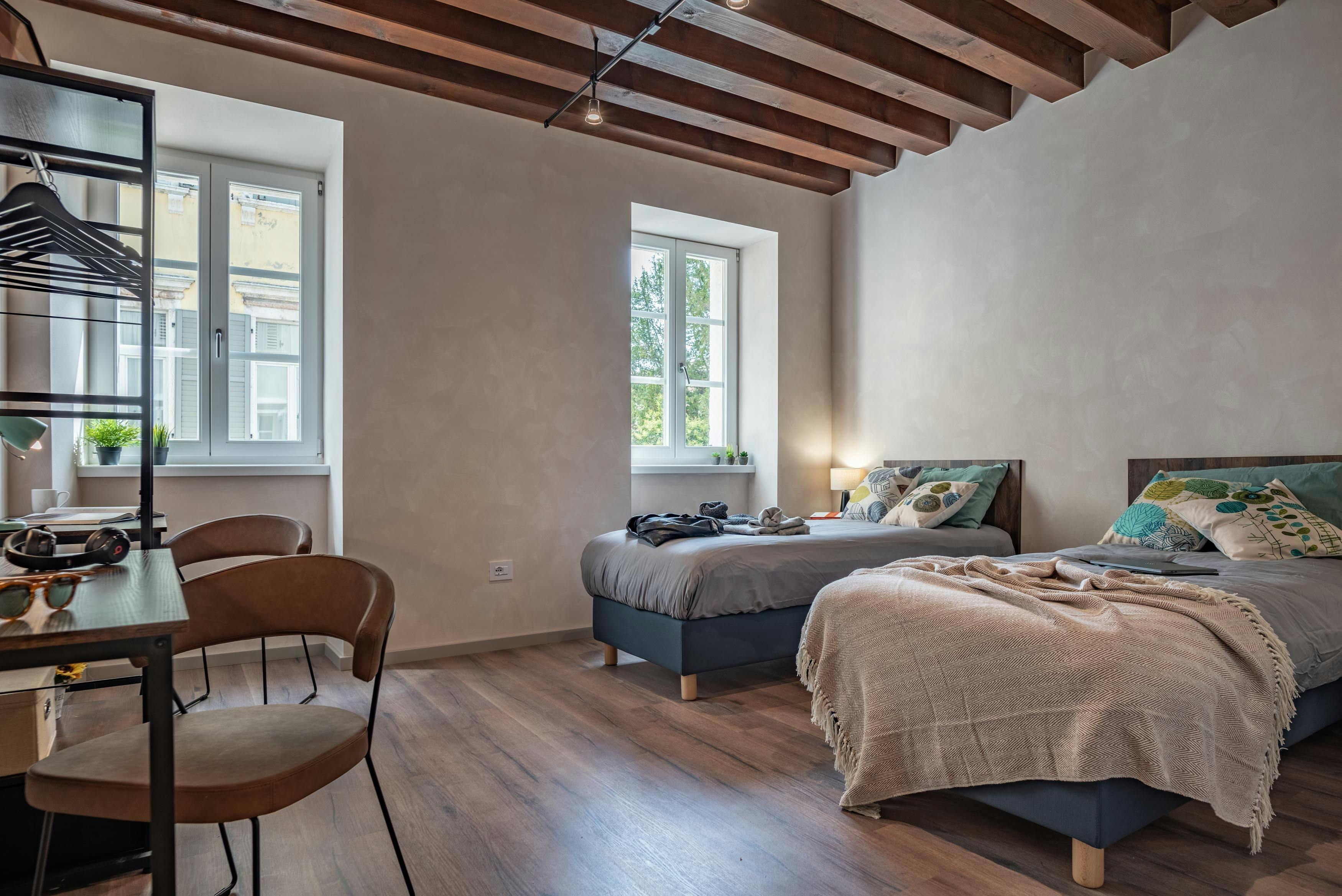Shared room in Via Paganini, Rovereto (1703194) room image 2