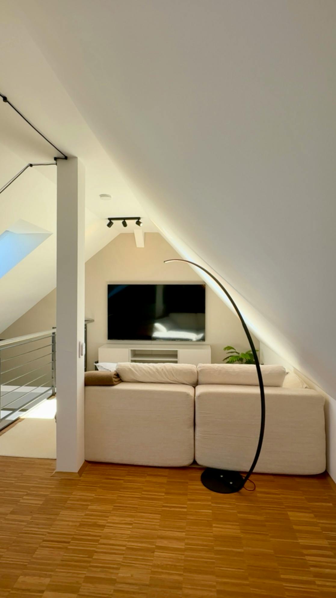 Appartement à louer pour 2 100 €/mois à Hannover, Haspelmathstraße