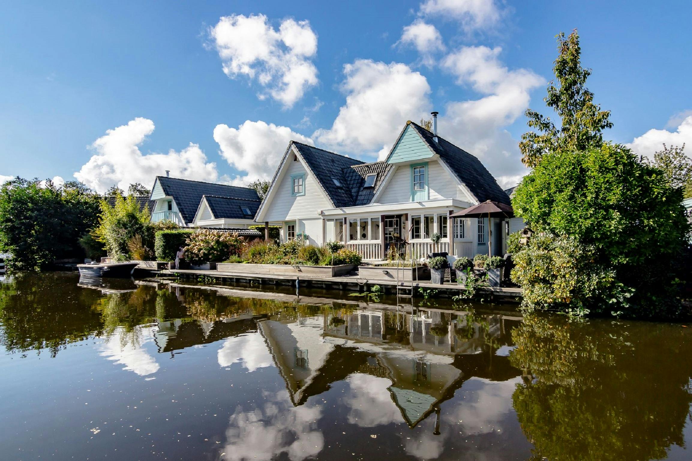 House for rent for €6,000 per month in Kropswolde, Oeverlanden