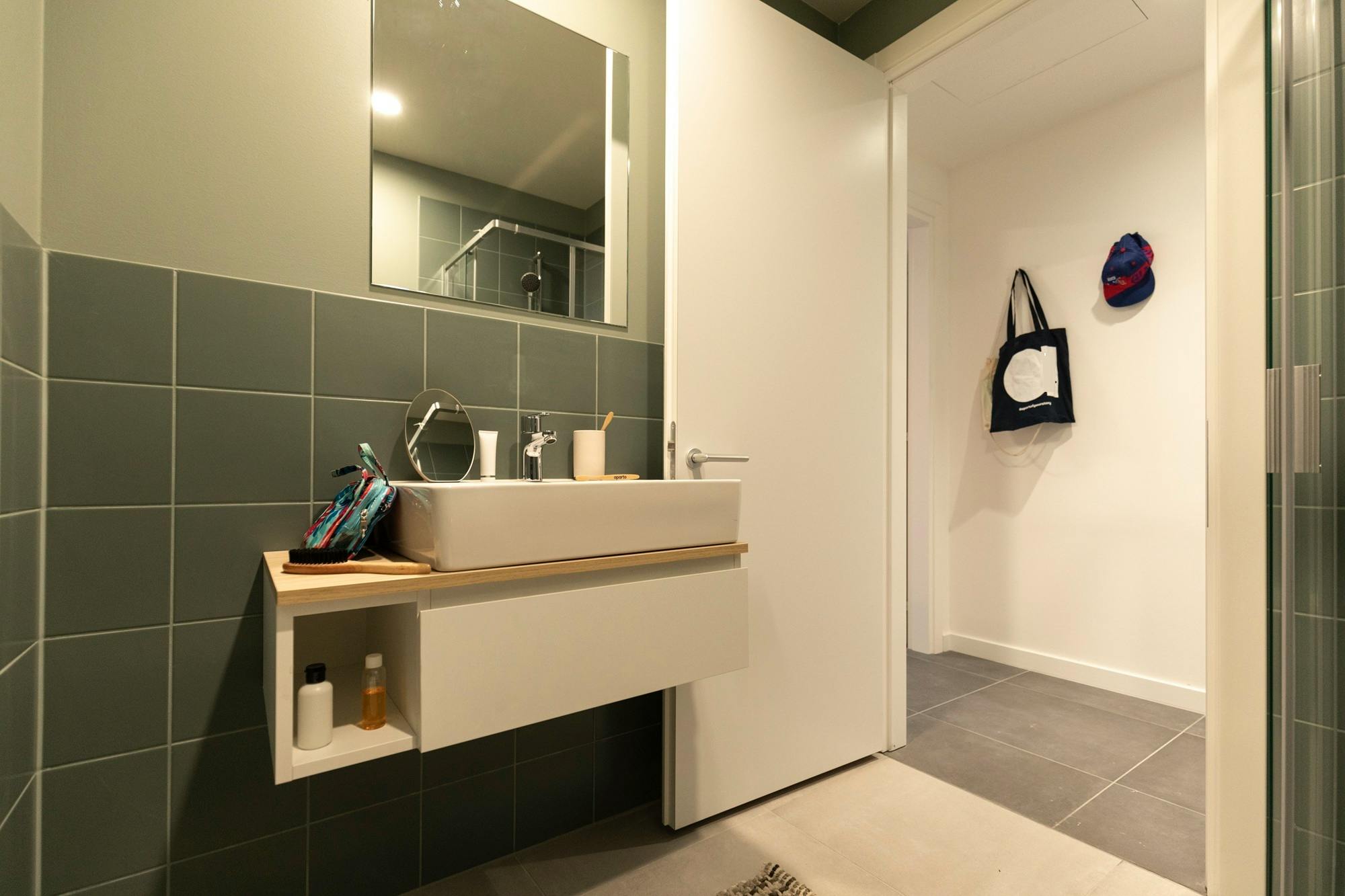 preview gallery tile