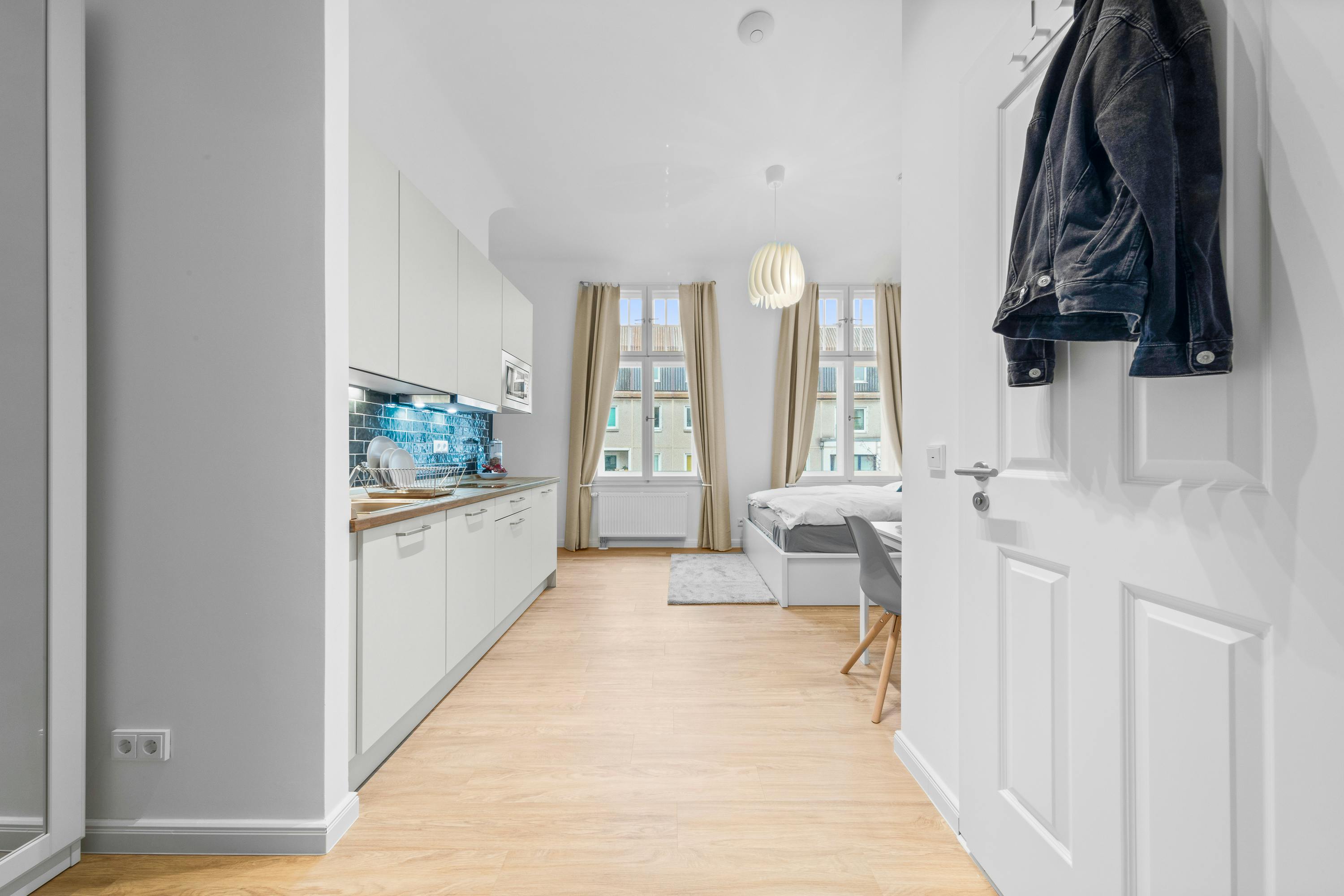 Studio for rent for €1,050 per month in Berlin, Frankfurter Allee