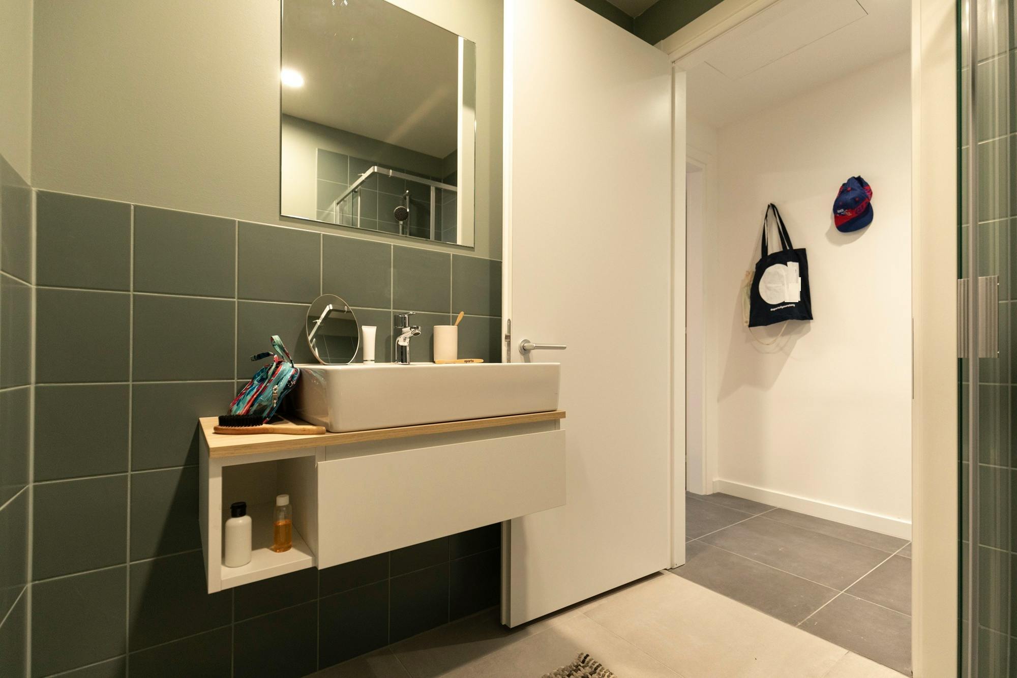 preview gallery tile