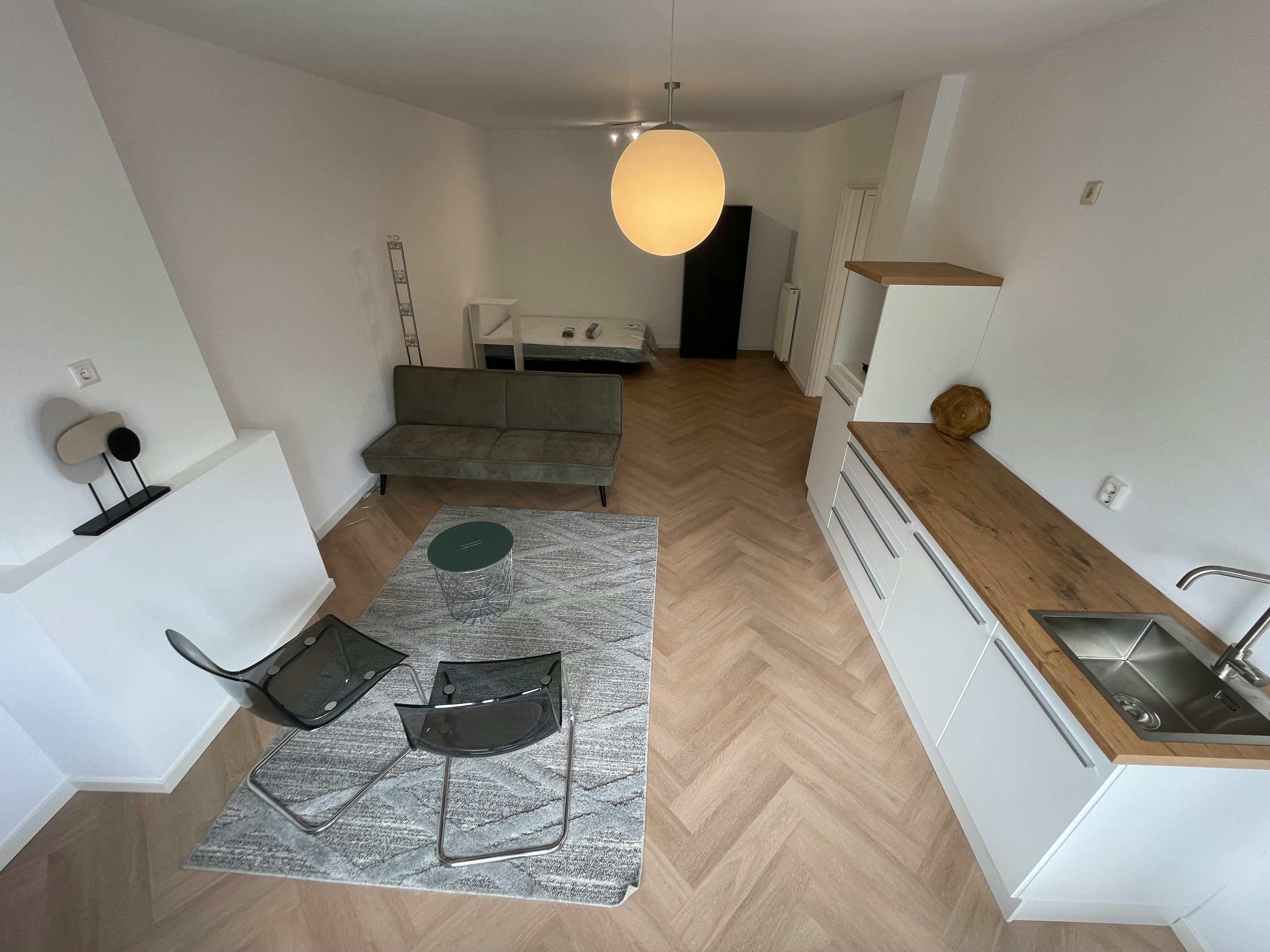 Pleinweg, Rotterdam preview
