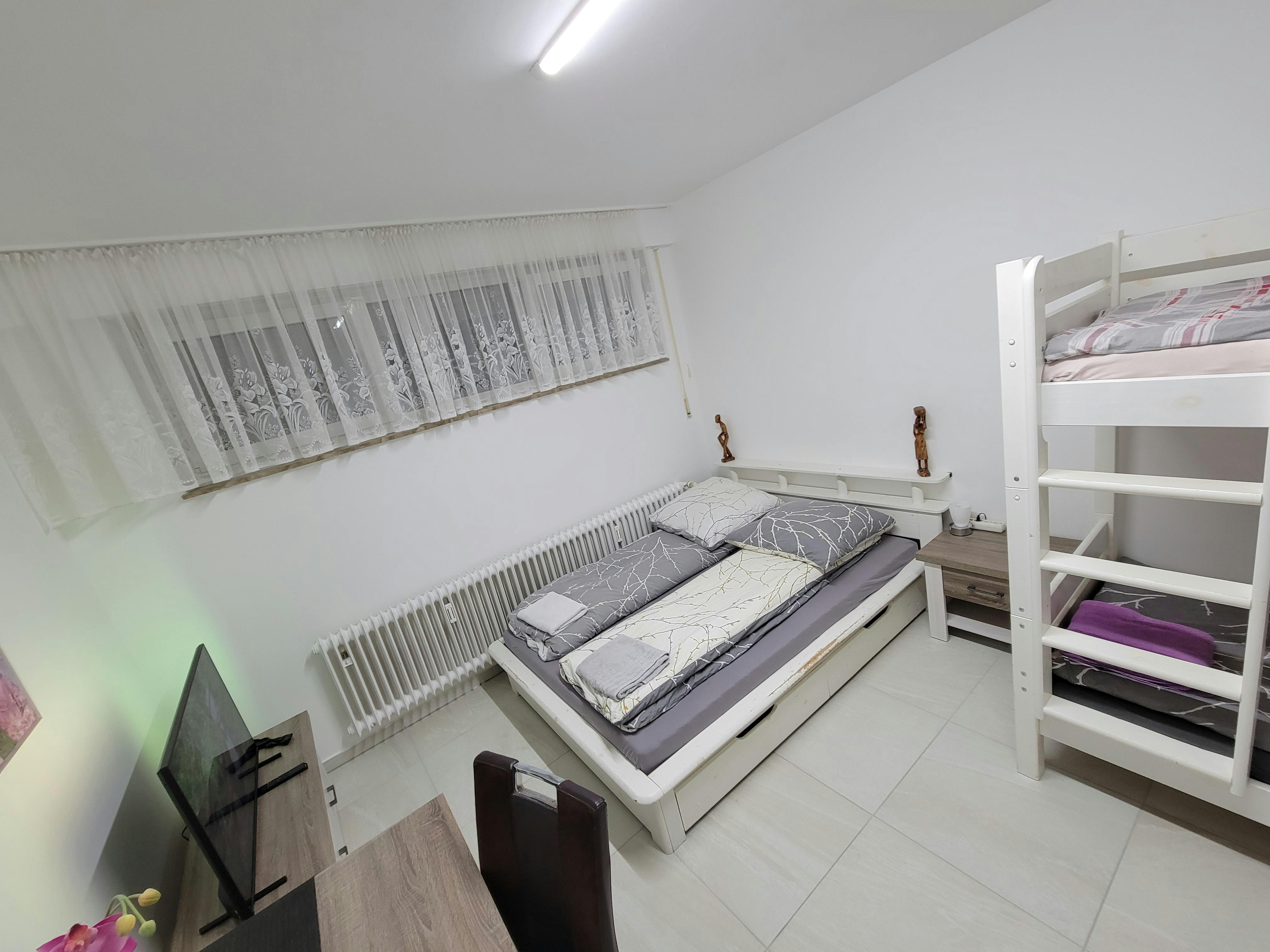 Private room for rent for €550 per month in Ostfildern, Mergenthalerstraße