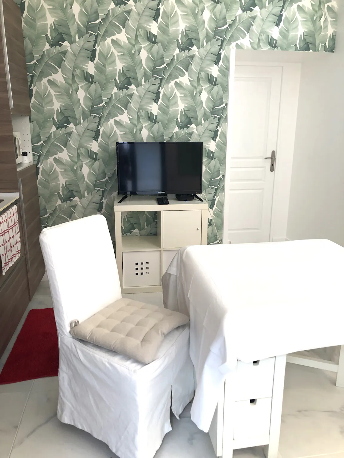 1-Bedroom Apartment in Rue Saint Charles, Paris (1703642) ROOM 1