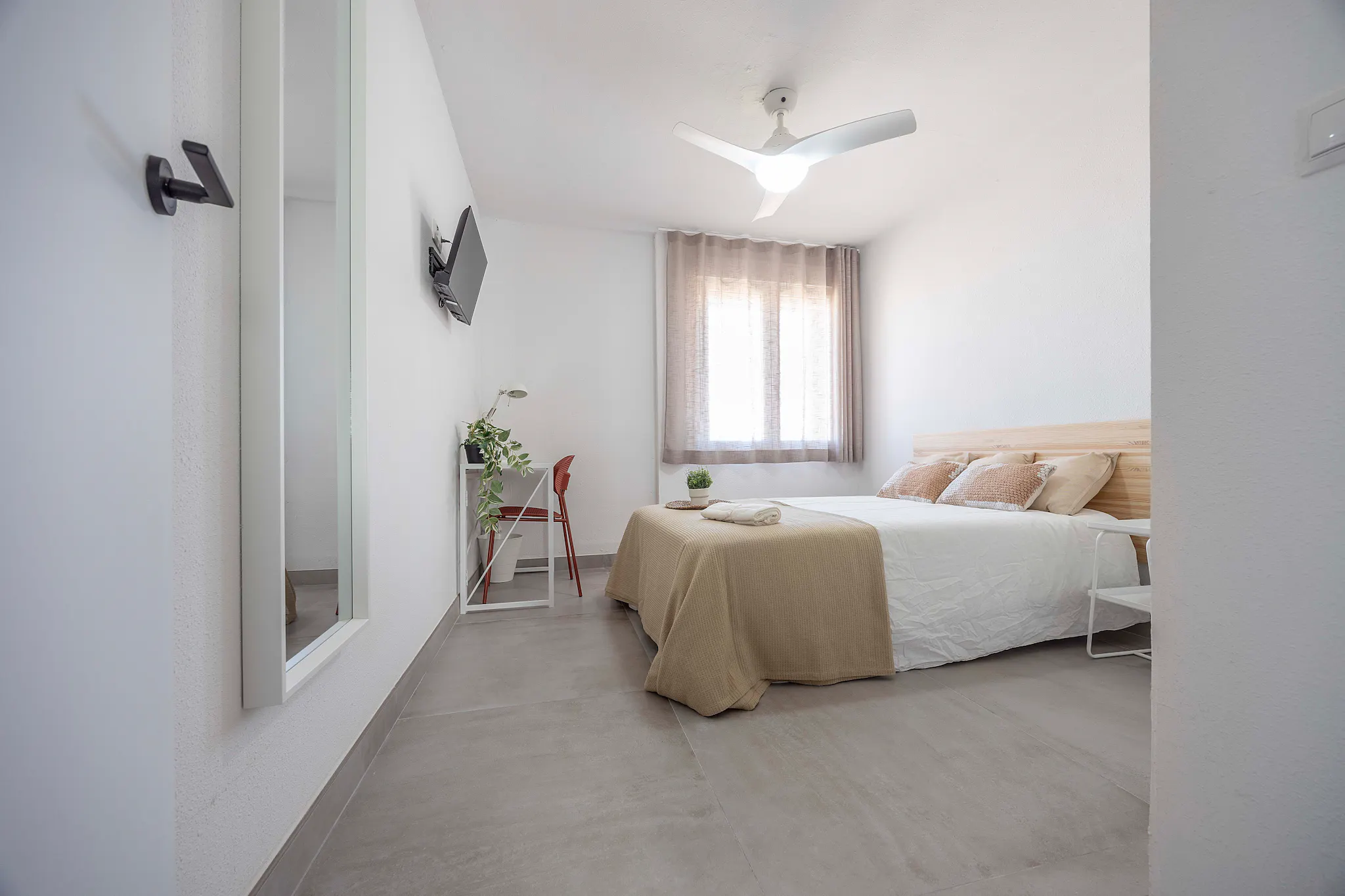 Carrer de Sant Vicent de Paül, Valencia preview