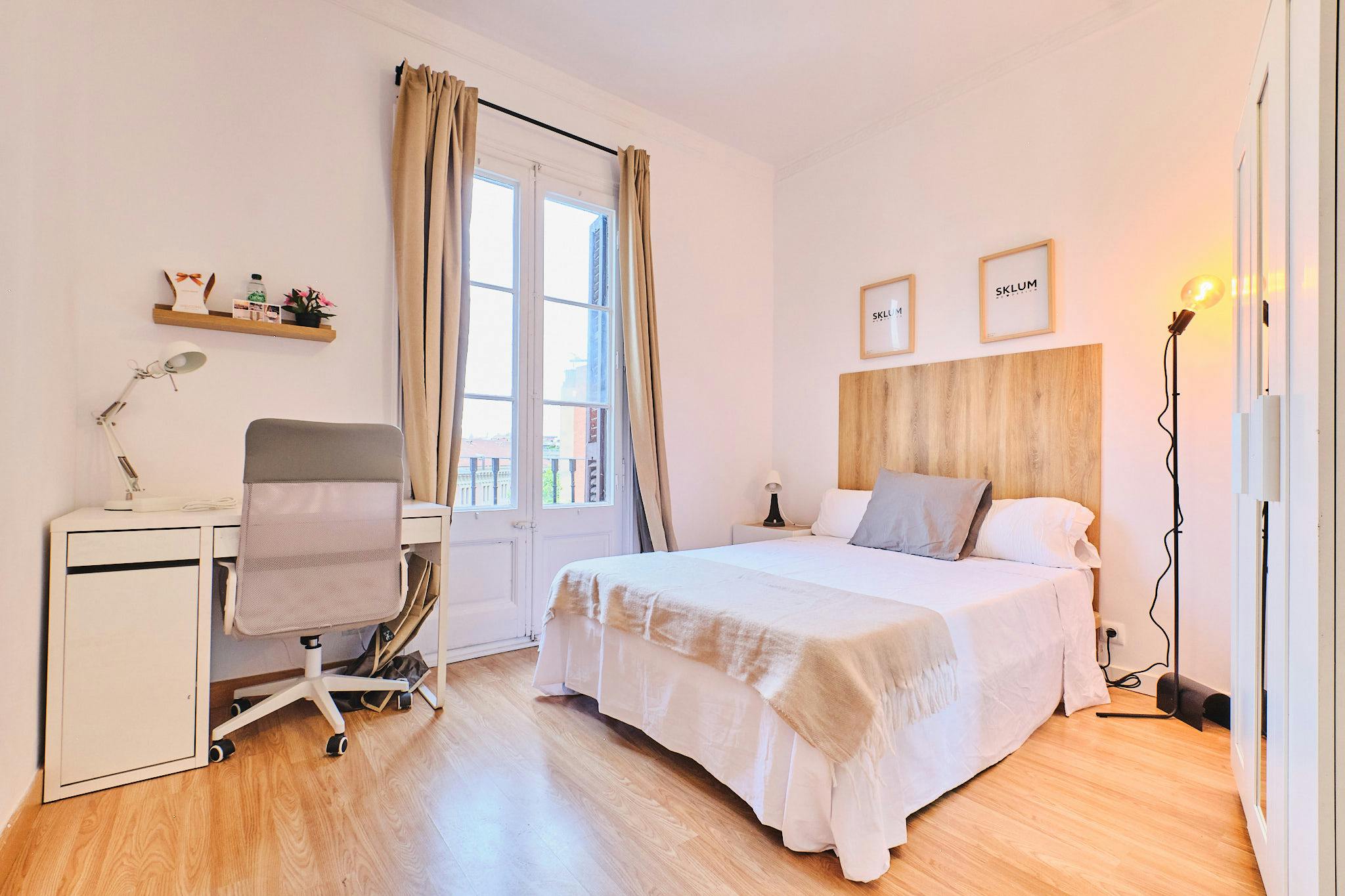 Carrer de Balmes, Barcelona preview