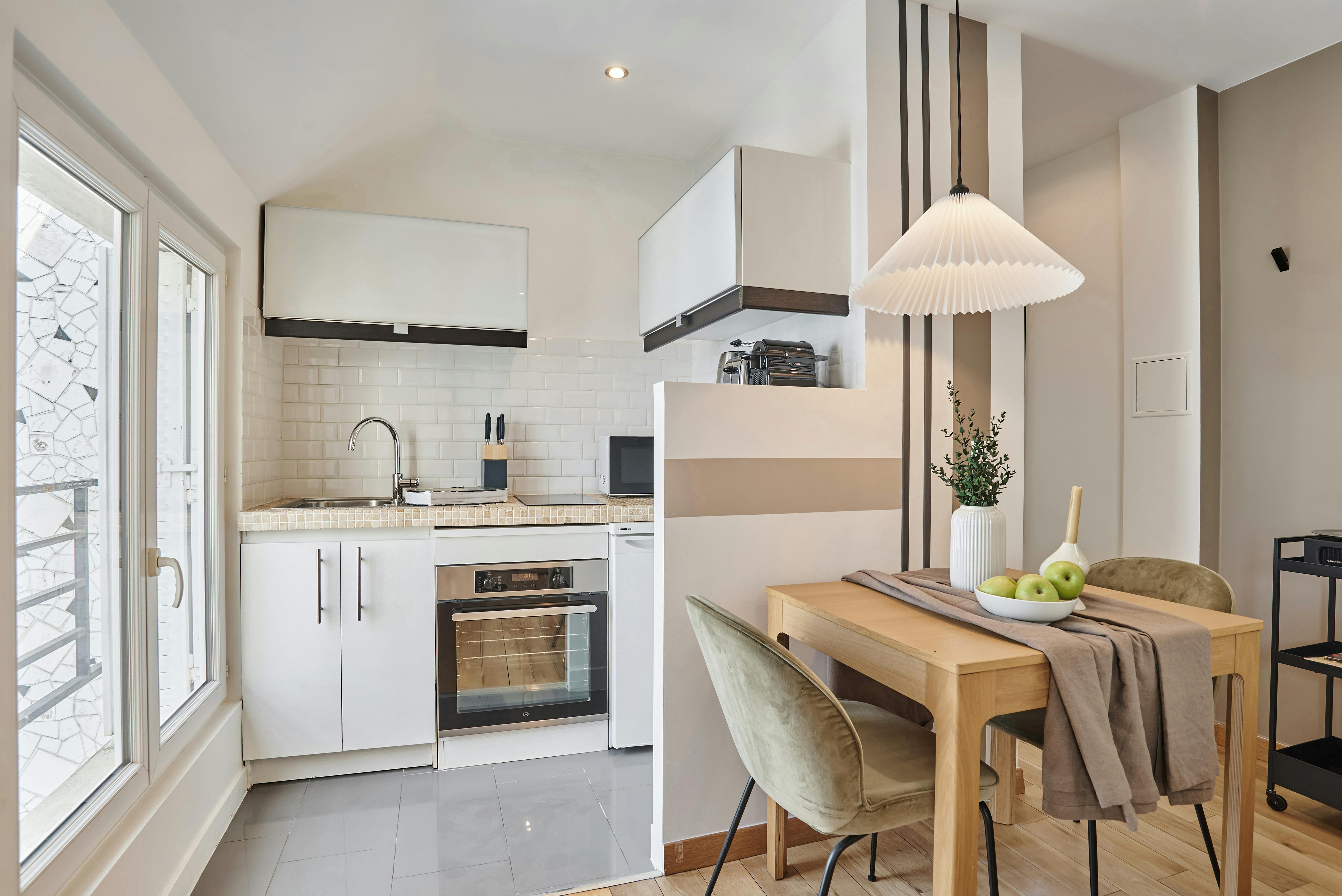 Rue Octave Feuillet, Paris preview