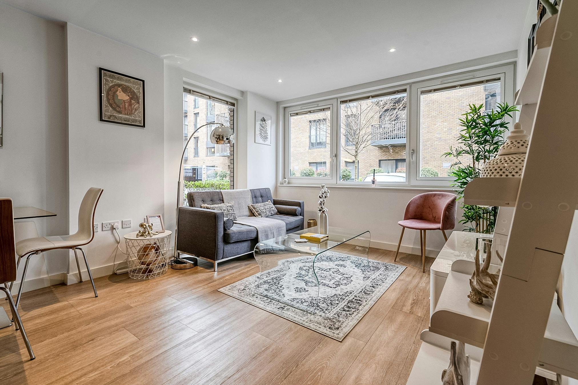 Appartamento in affitto a 3355 £ al mese a London, Whiting Way
