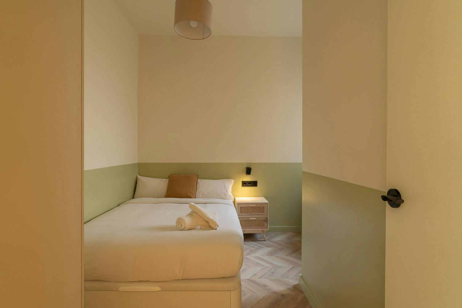 Carrer del Comte Borrell, Barcelona Barcelona