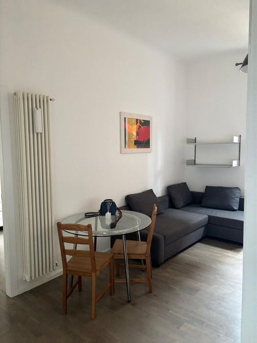 Via Messina, Milan preview