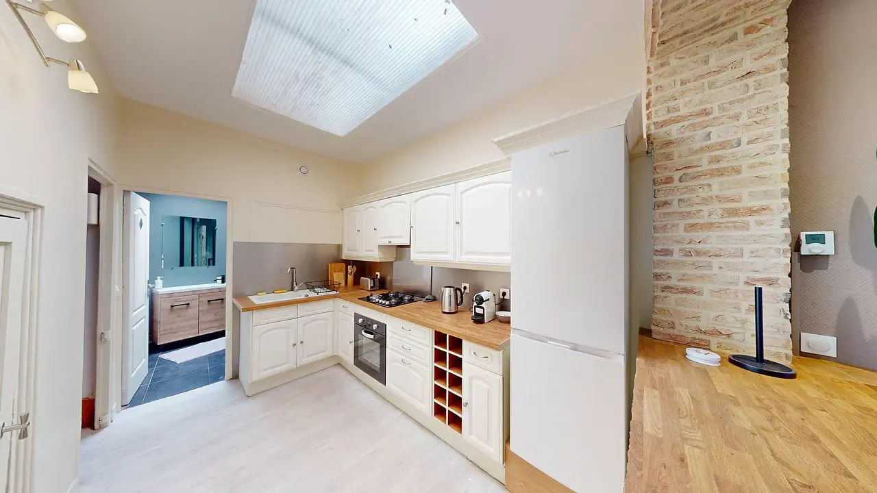 2-Bedroom House in Rue Chaplin, Lille (1704180) ROOM 3
