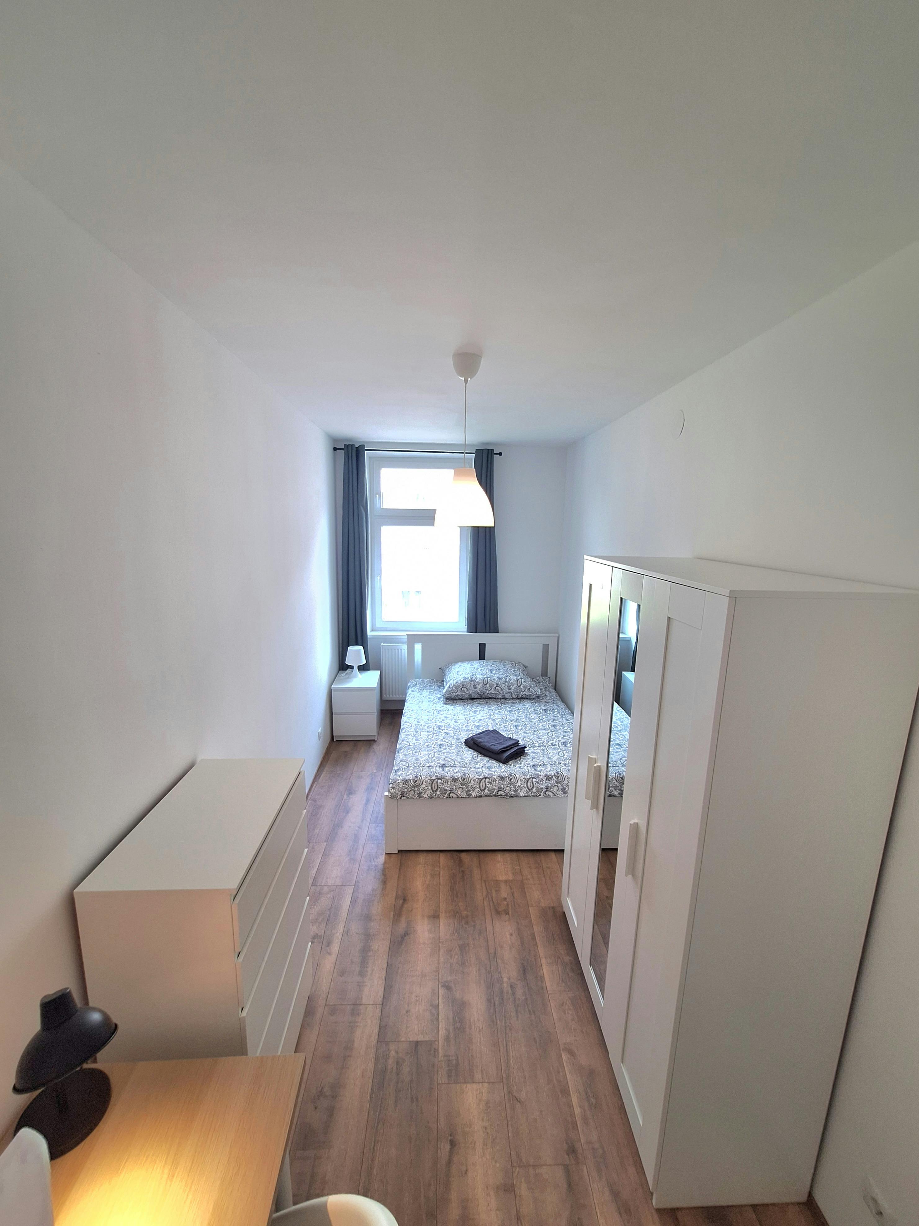Klosterneuburger Straße, Vienna preview