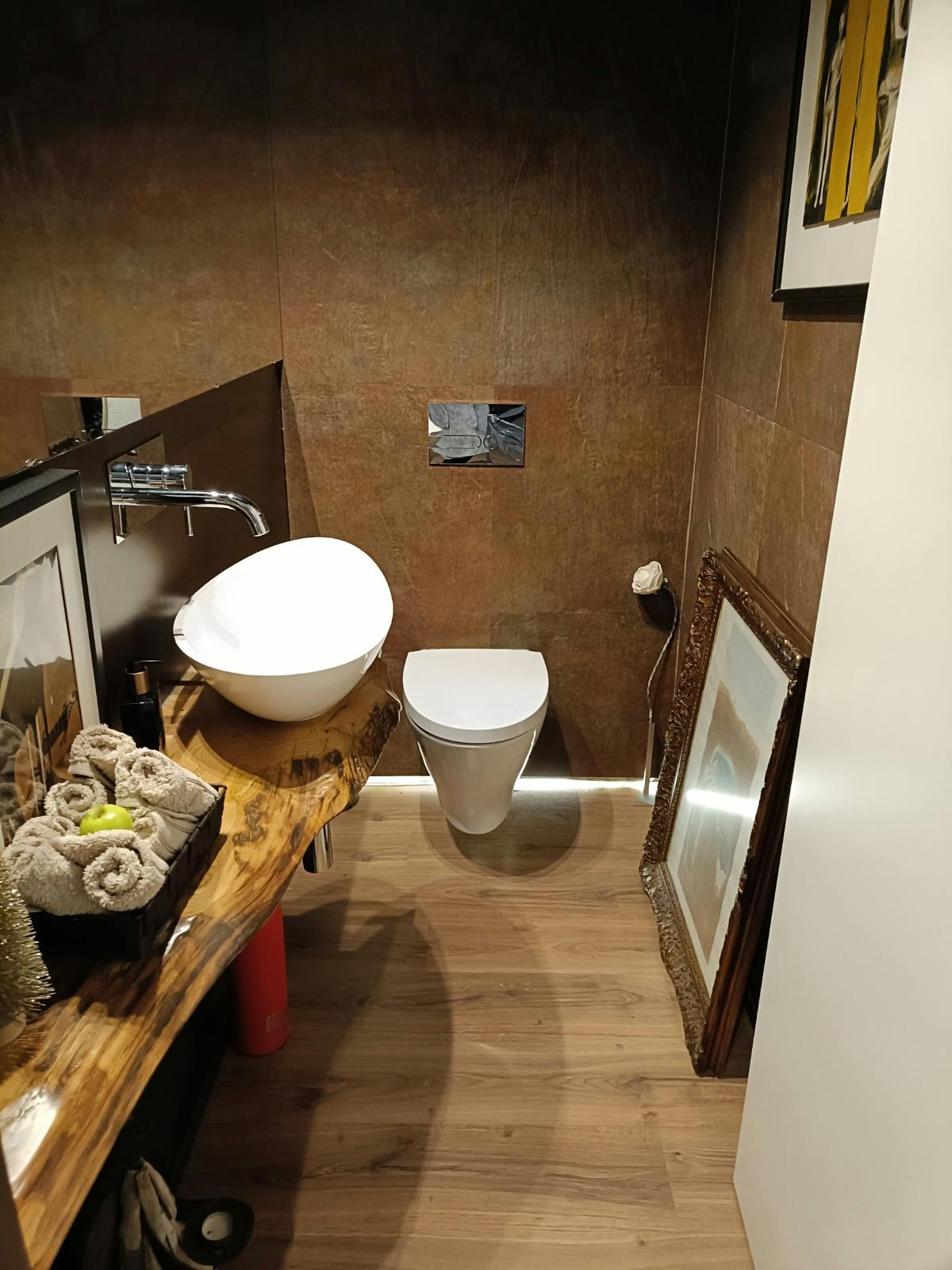 preview gallery tile