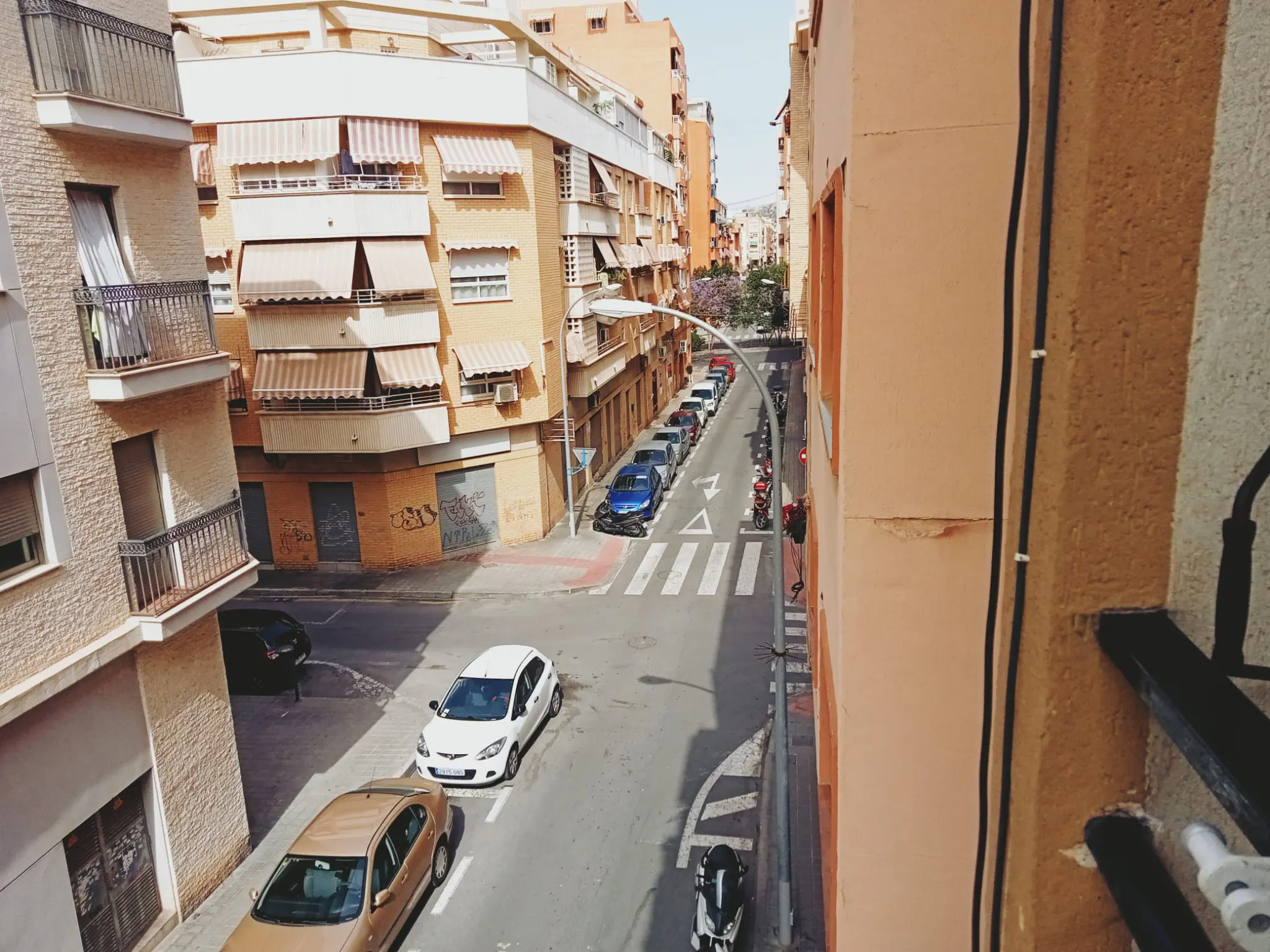 Private room in Carrer Rosello, Alicante 3