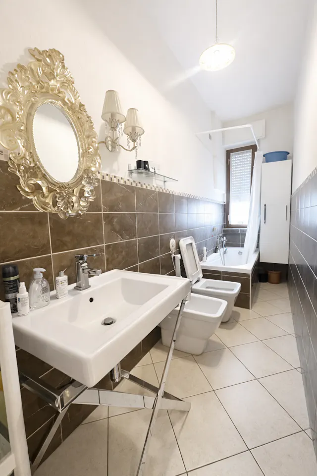 Private room in Via Broni, Milan (1704438) room image 2