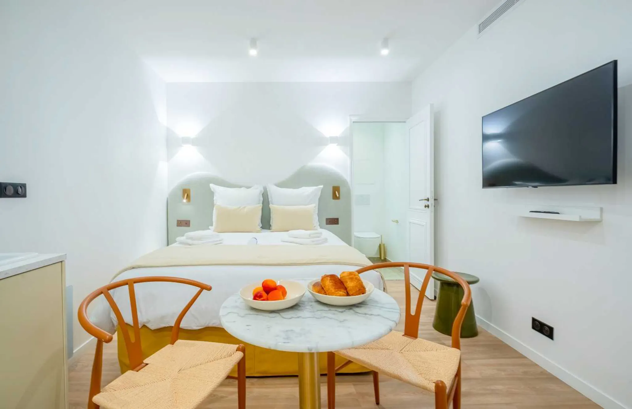 Rue des Feniers, Saint-Tropez preview