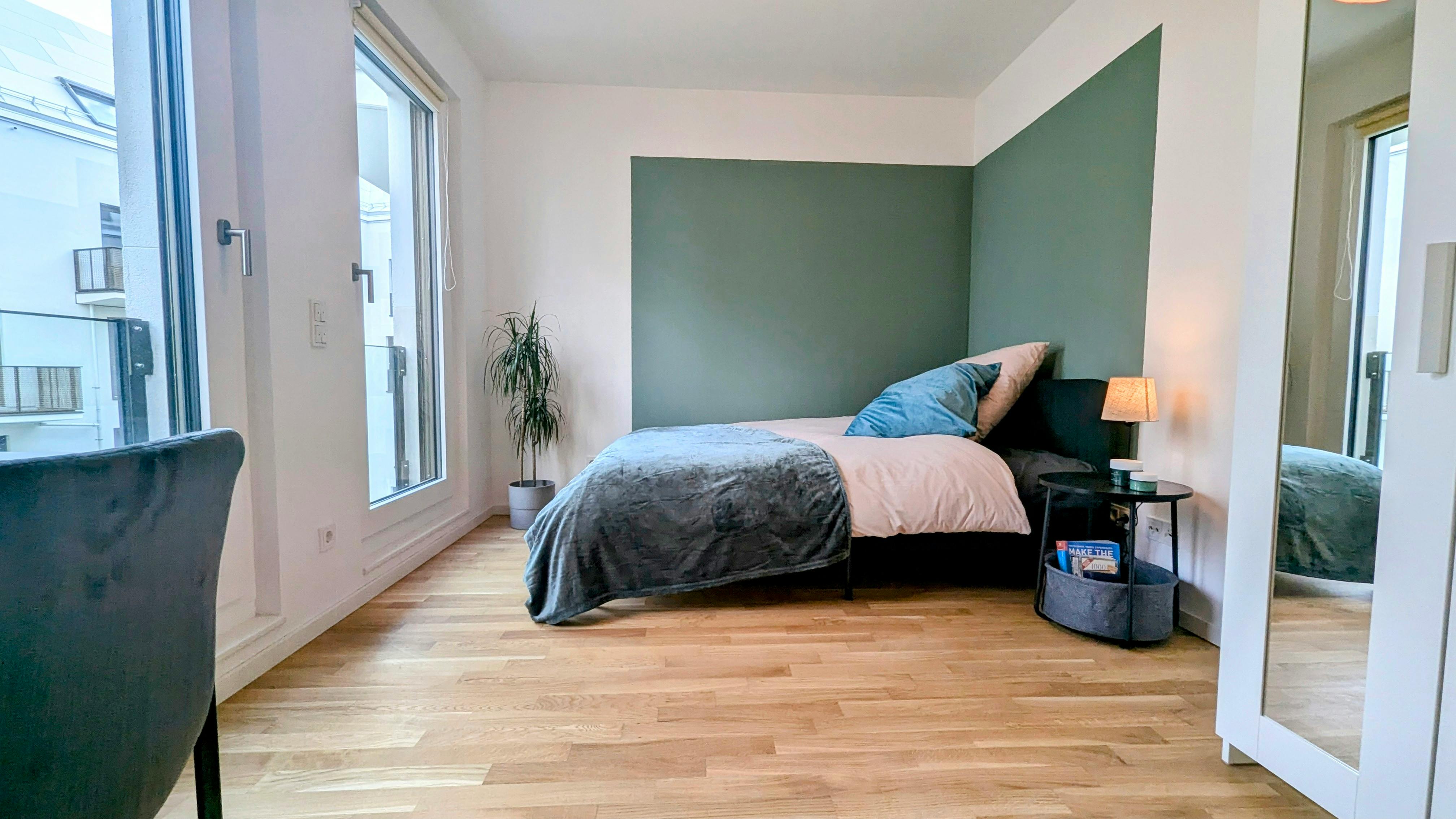Hofmannstraße, Munich preview