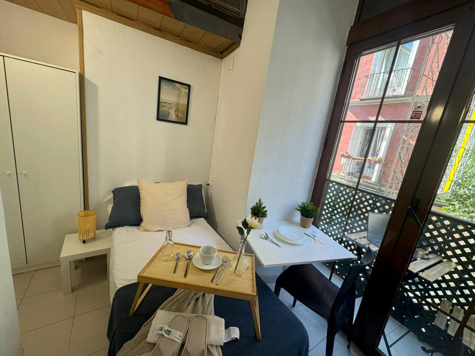 Double room Madrid, 1 bed, 7m² — photo 1