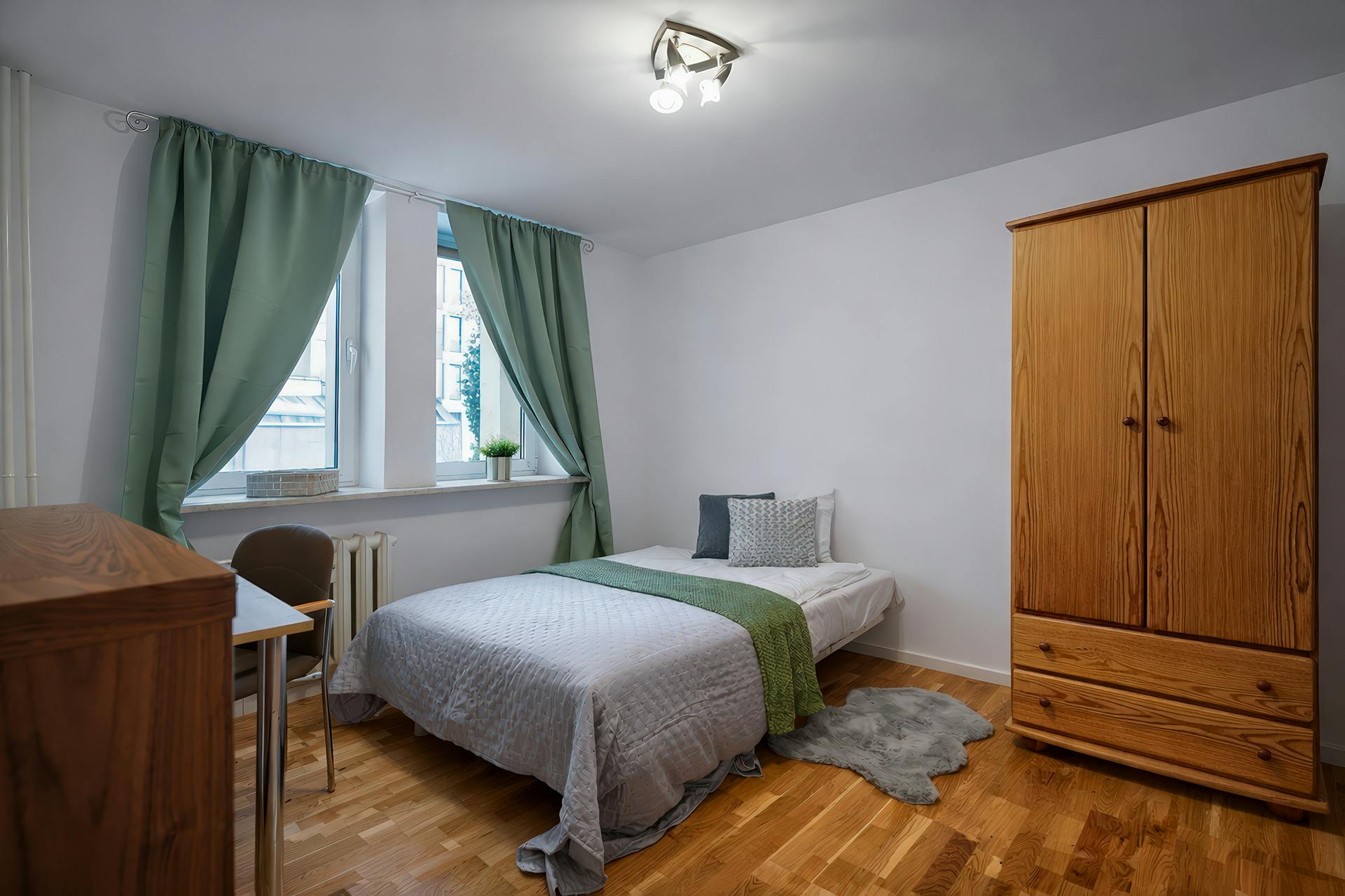 Wilcza, Warsaw preview