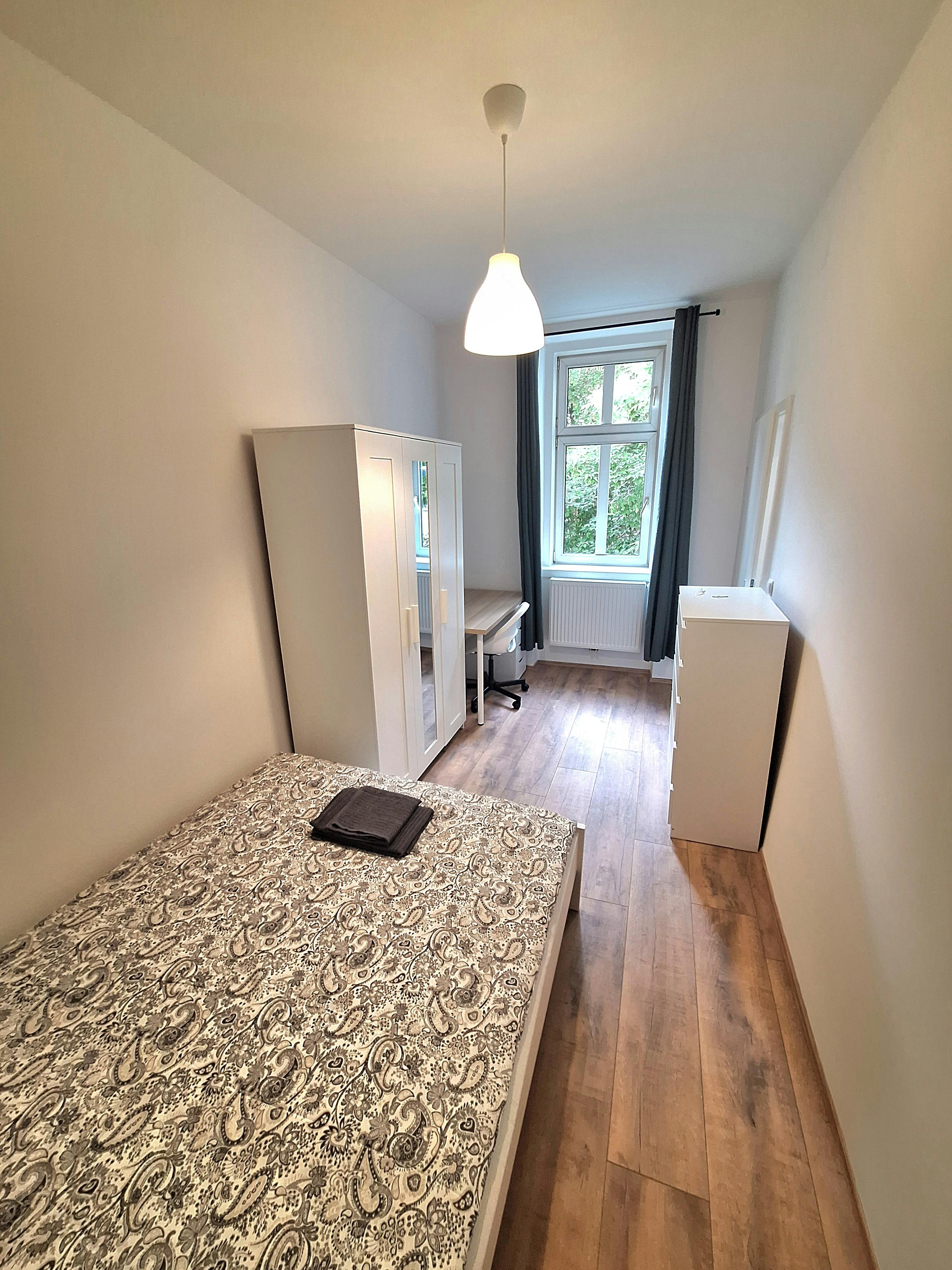 Klosterneuburger Straße, Vienna preview