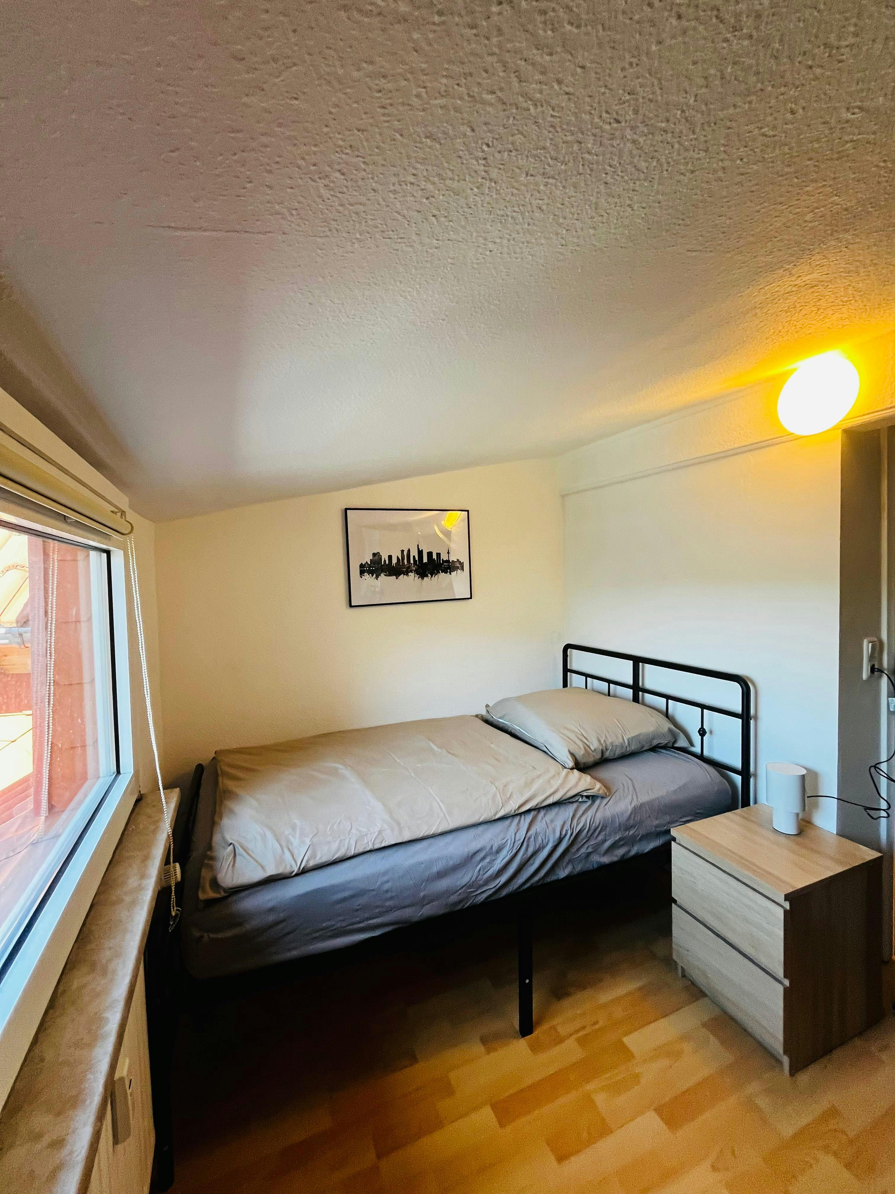 Single room Frankfurt Am Main, 1 bed, 15m² — photo 1
