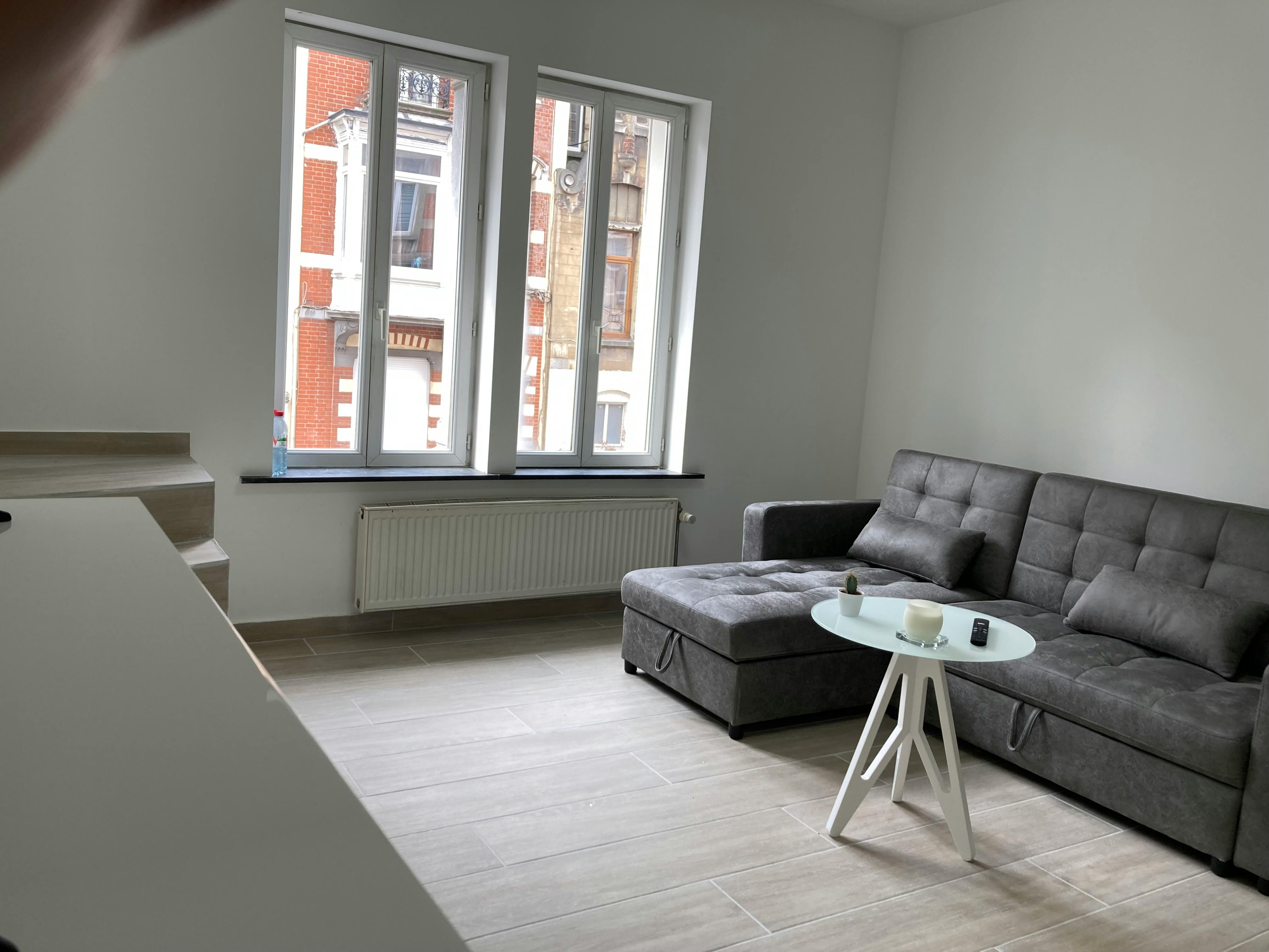 Rue des Eburons, Brussels preview