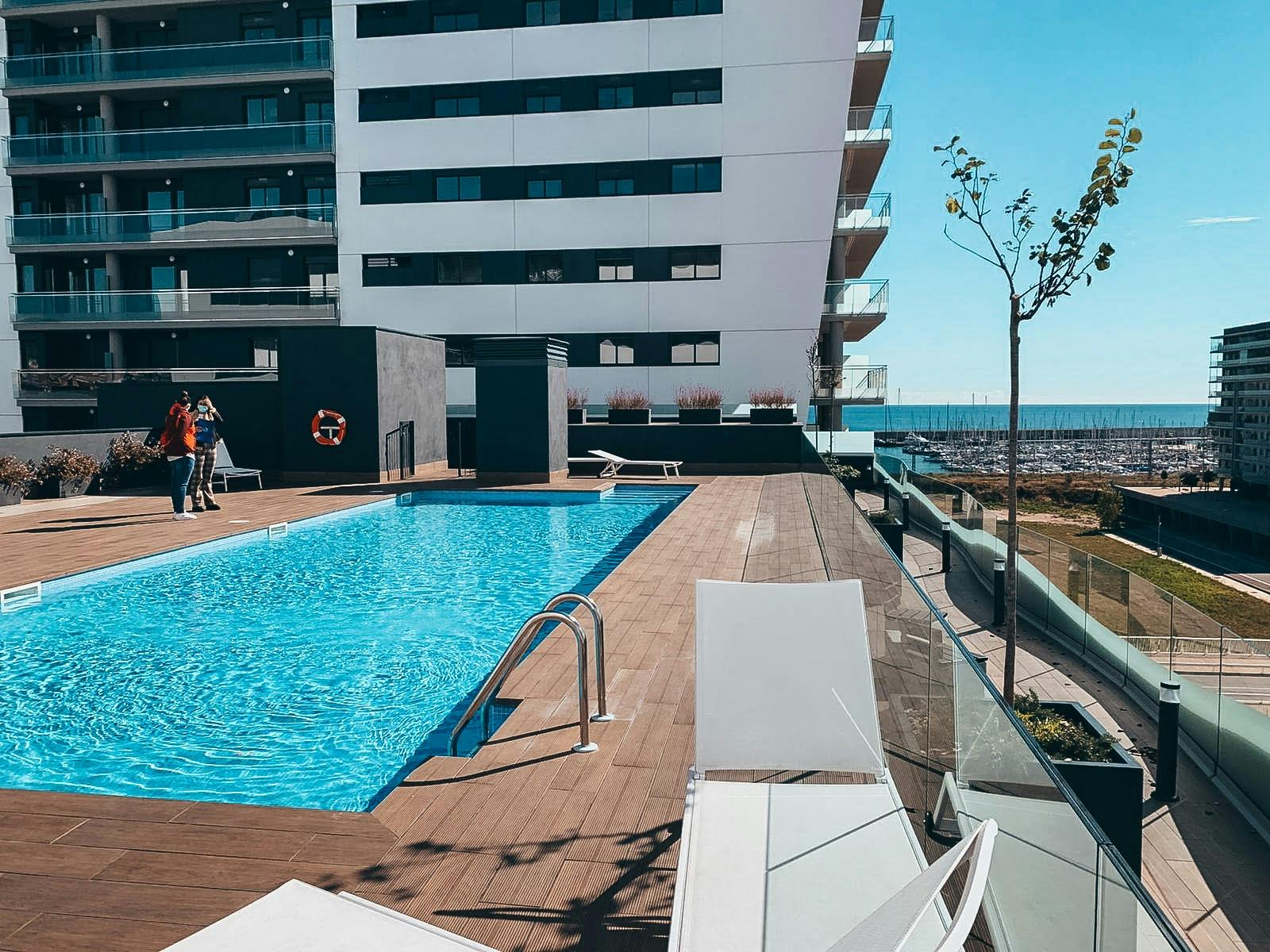 Wohnung zu mieten für 2.301 € pro Monat in Badalona, Carrer de la Indústria
