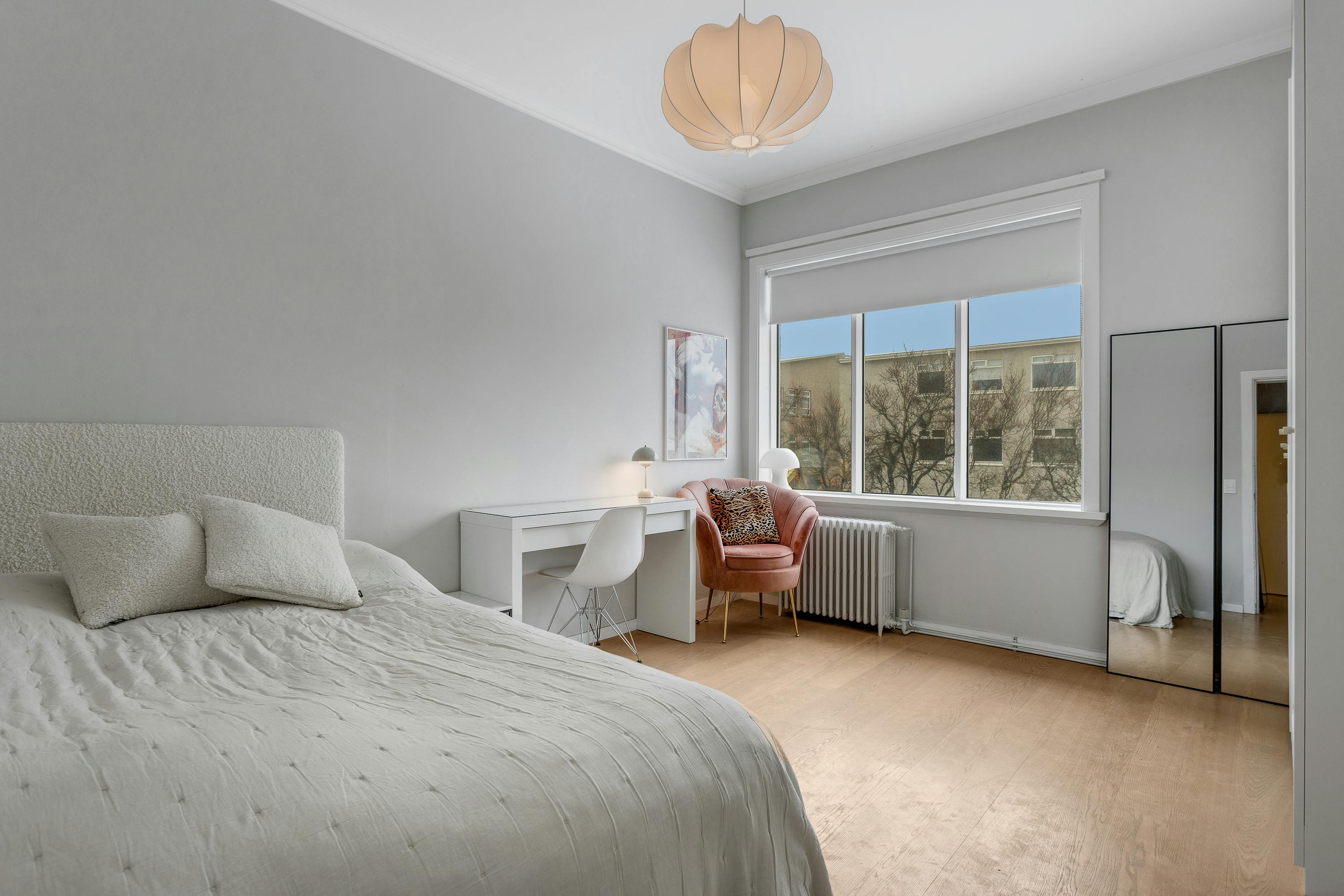 Quarto privado para alugar por ISK 179.997 por mês em Reykjavík, Grenimelur