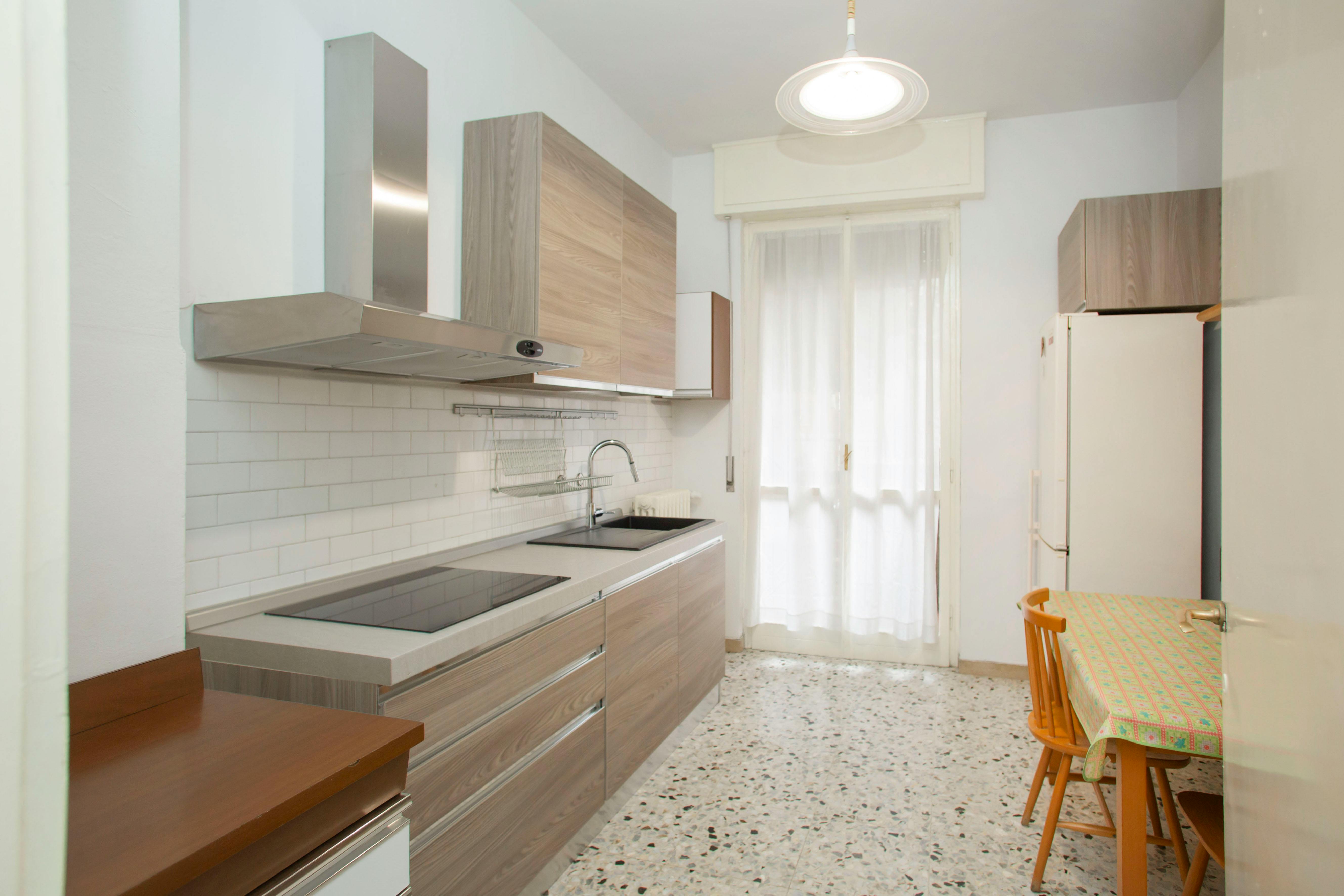 Appartement à louer pour 950 €/mois à Milan, Via Privata Uberto dell'Orto