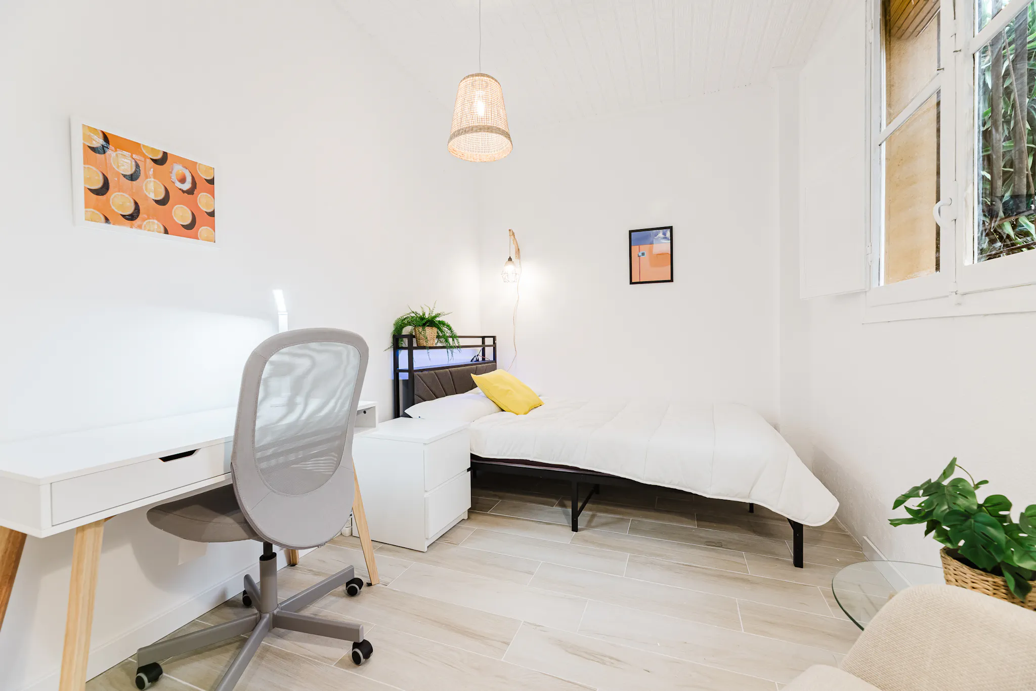 Carrer dels Sants Just i Pastor, Valencia preview