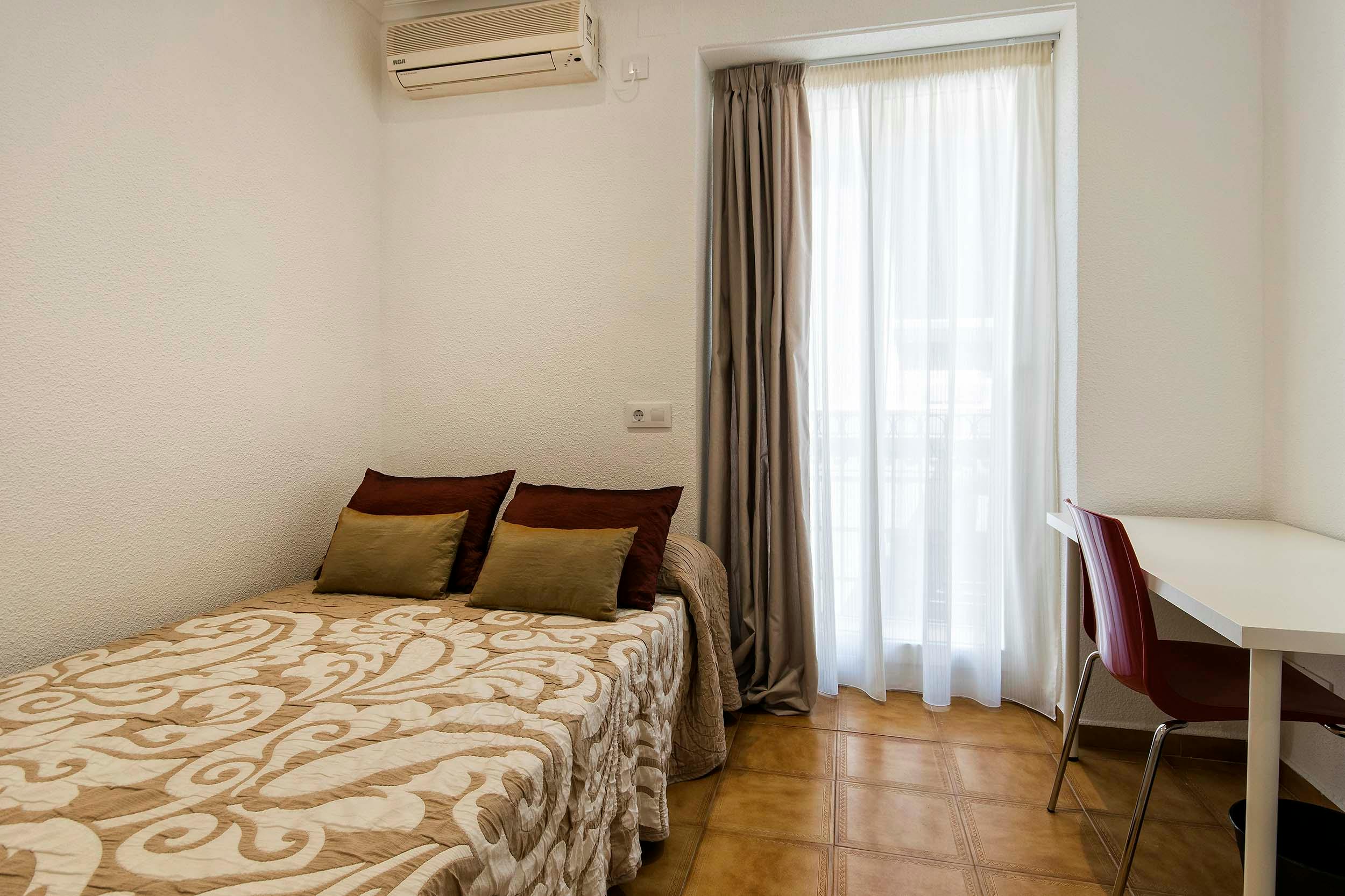 Calle Valdés, Alicante preview