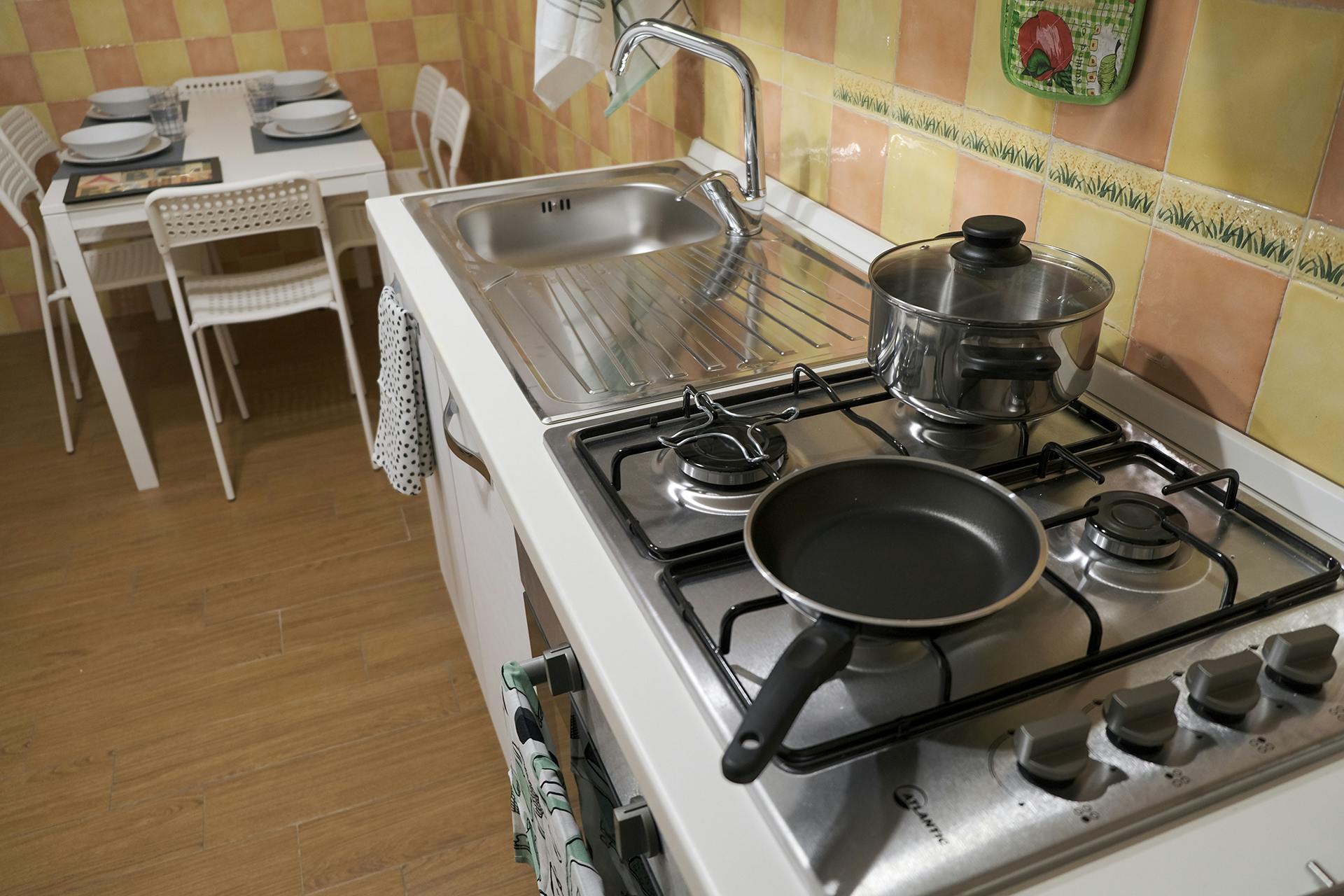 Single room Naples, 1 bed, 22m² — photo 7