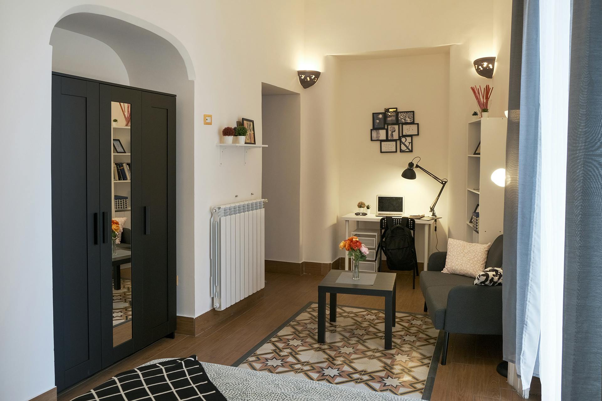 Private room in Via Enrico Pessina, Naples  2
