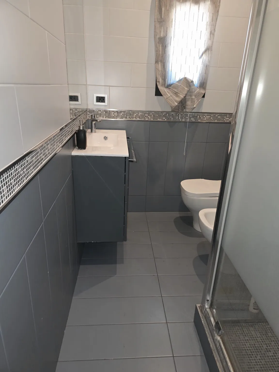 1-Bedroom Apartment in Via degli Orti della Farnesina, Rome (1704978) ROOM 4