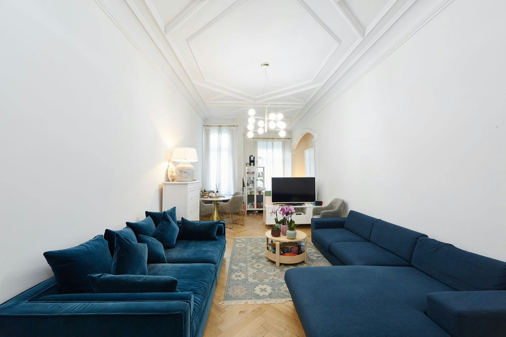 Private room for rent for €1,650 per month in Wiesbaden, Adolfstraße